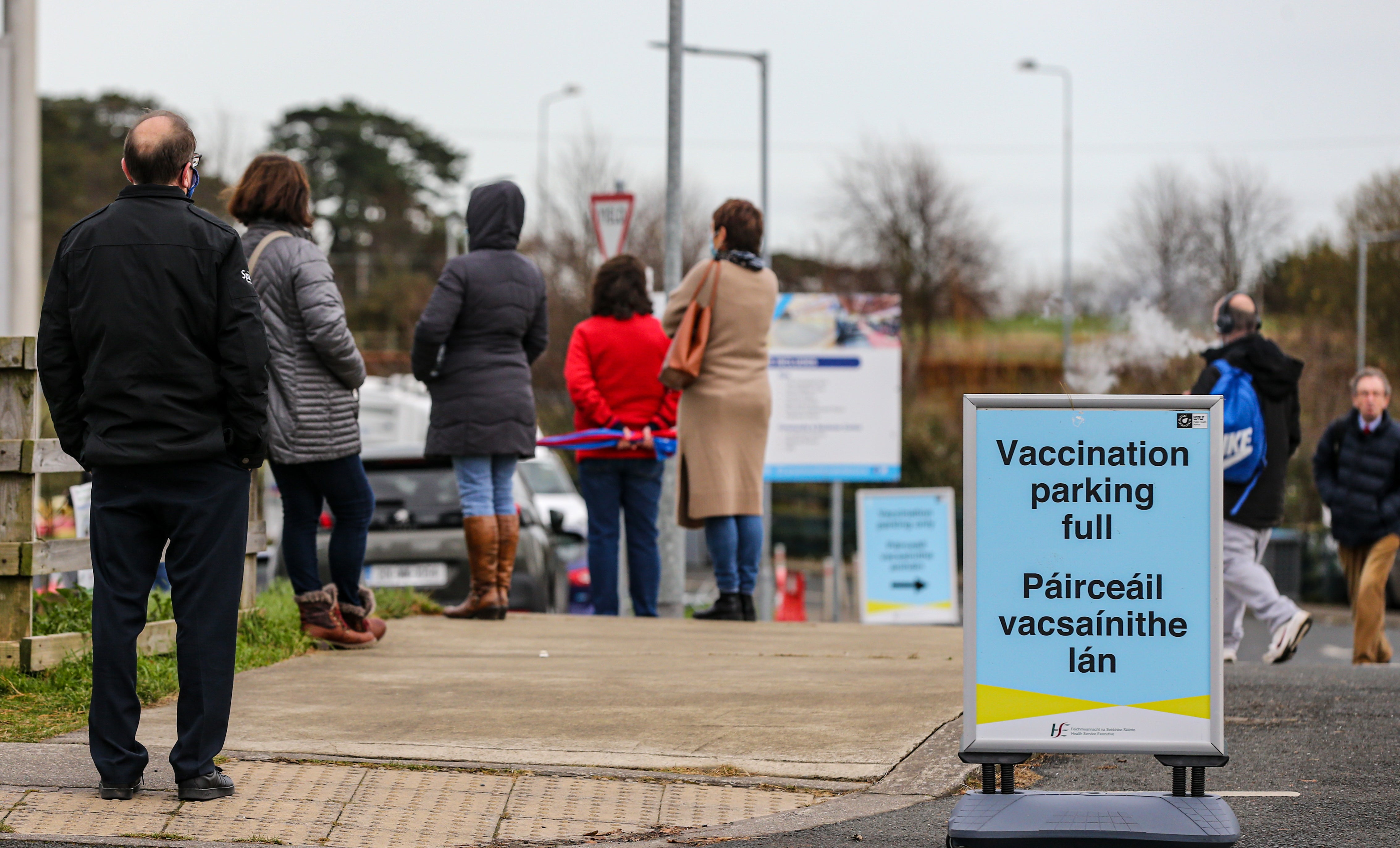 Queues of people form outside a walk-in vaccination centre in Co Wicklow (Damien Storan/PA)