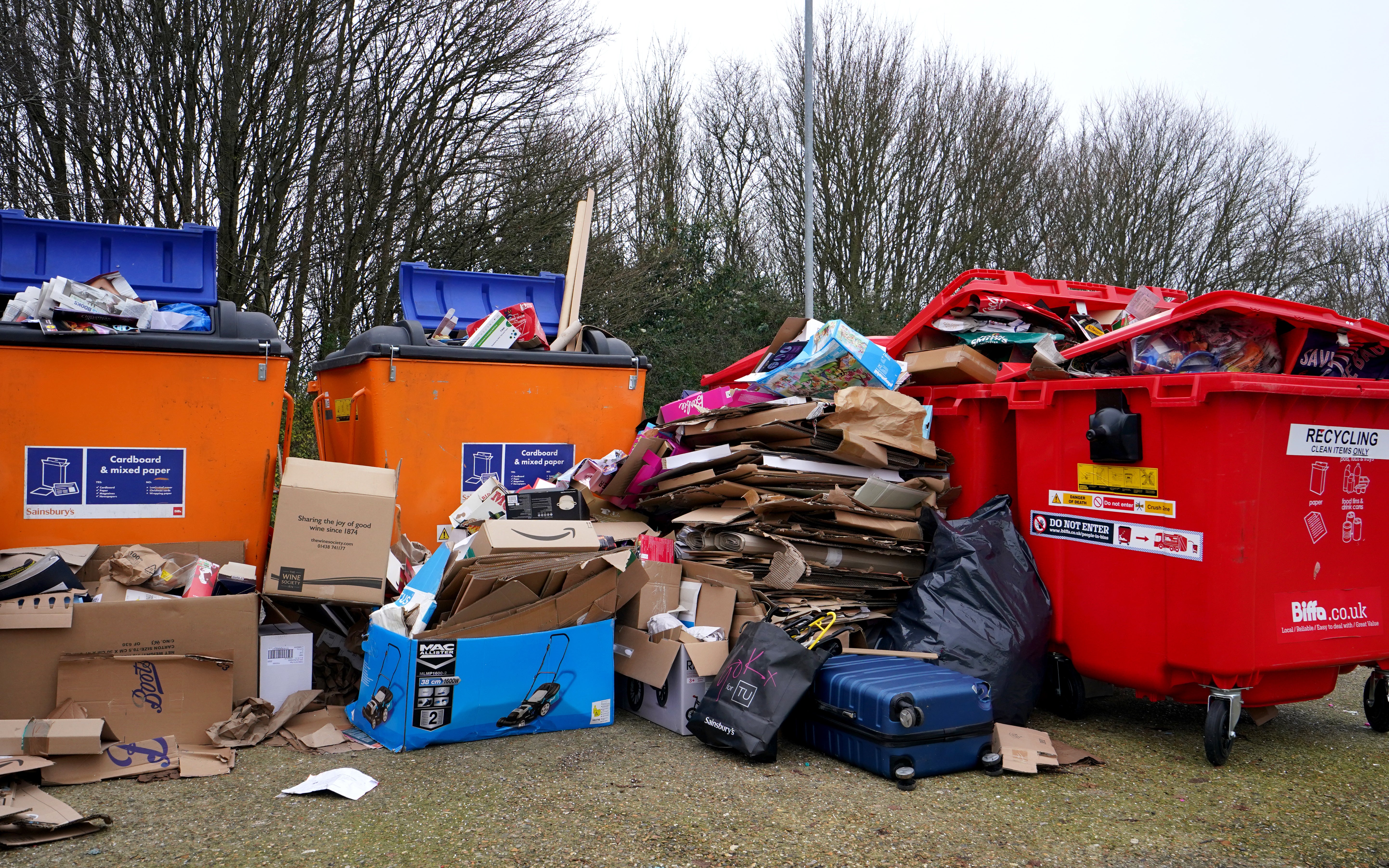 An overflowing recycling point in Ashford, Kent (Gareth Fuller/PA)