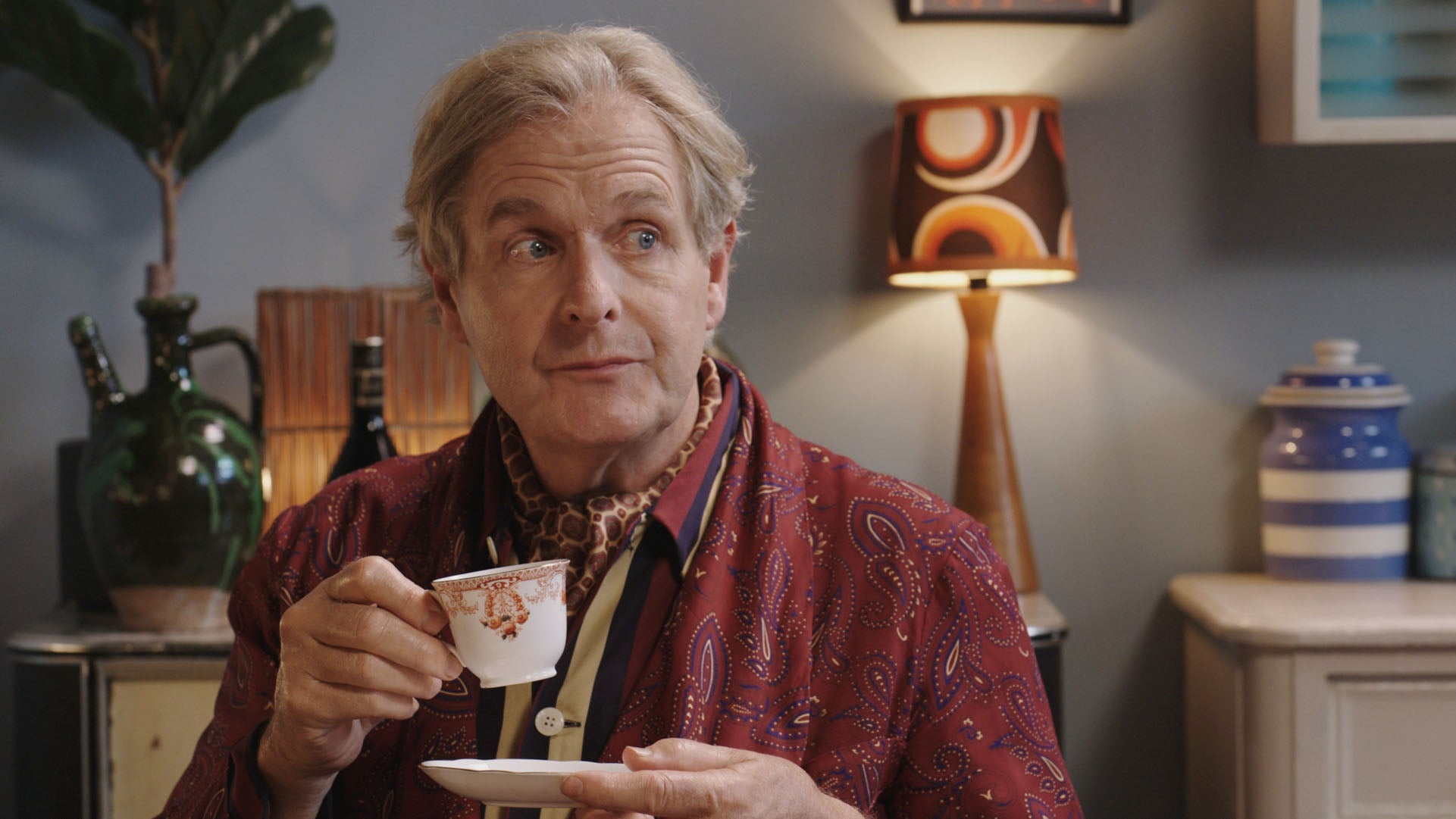 Robert Bathurst as Ed Howzer-Black in ‘Toast of Tinseltown'