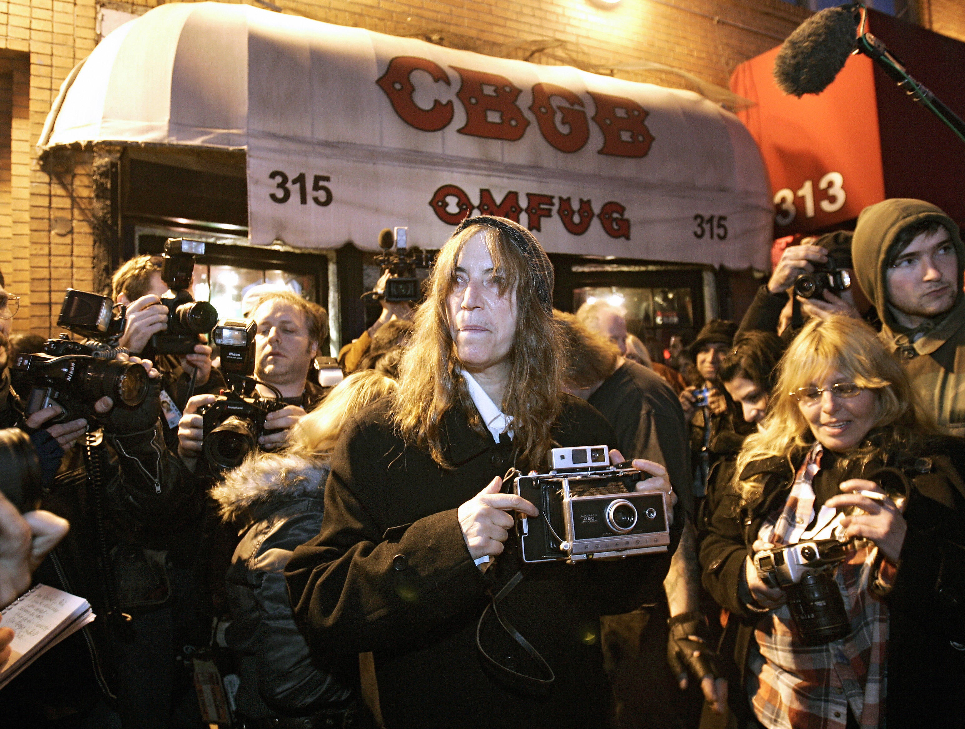 Decades after the shows which helped make her name, Patti Smith was the final performer at CBGBs when it closed in 2006.