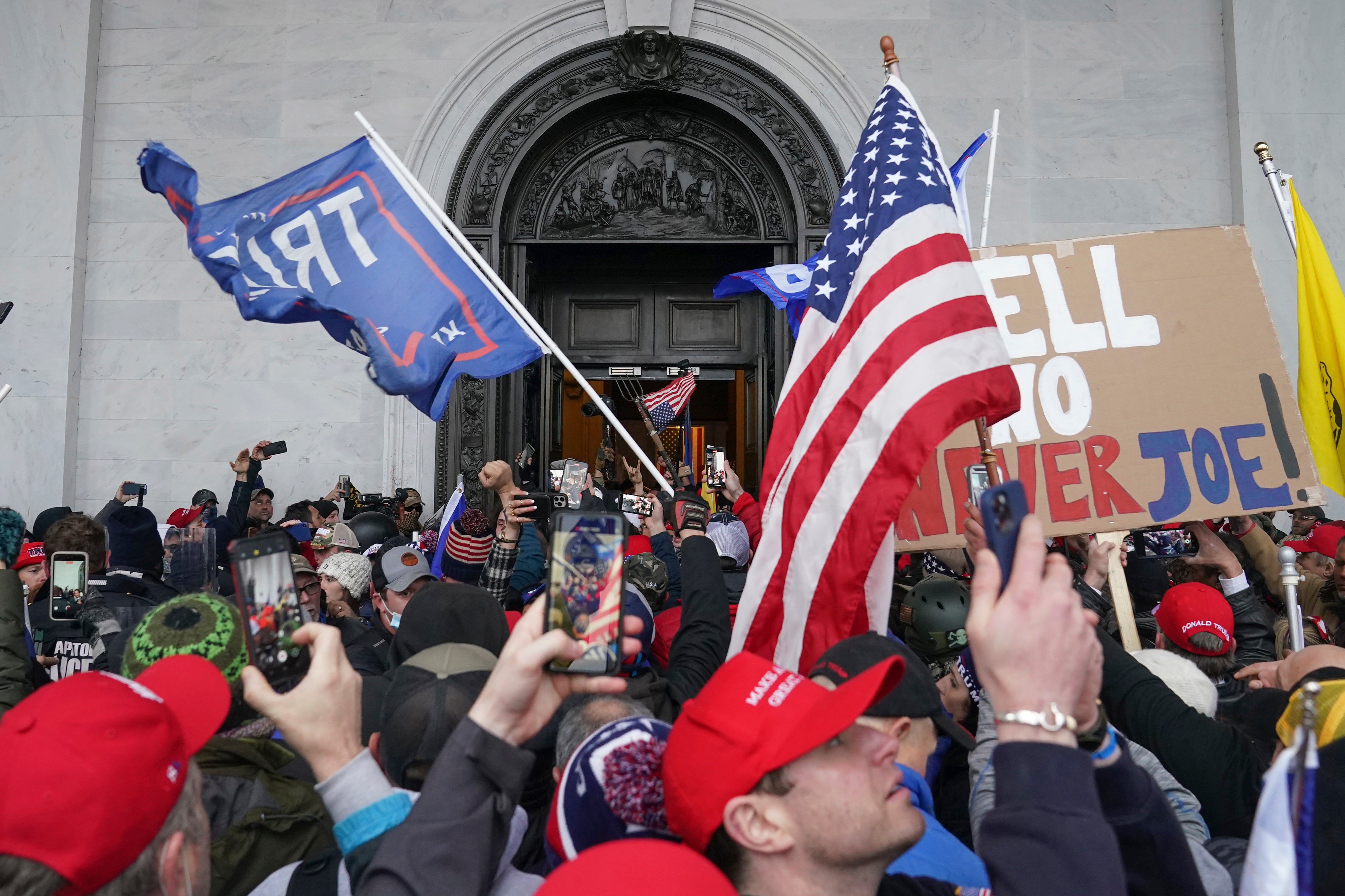 Capitol Riot Images of the Day