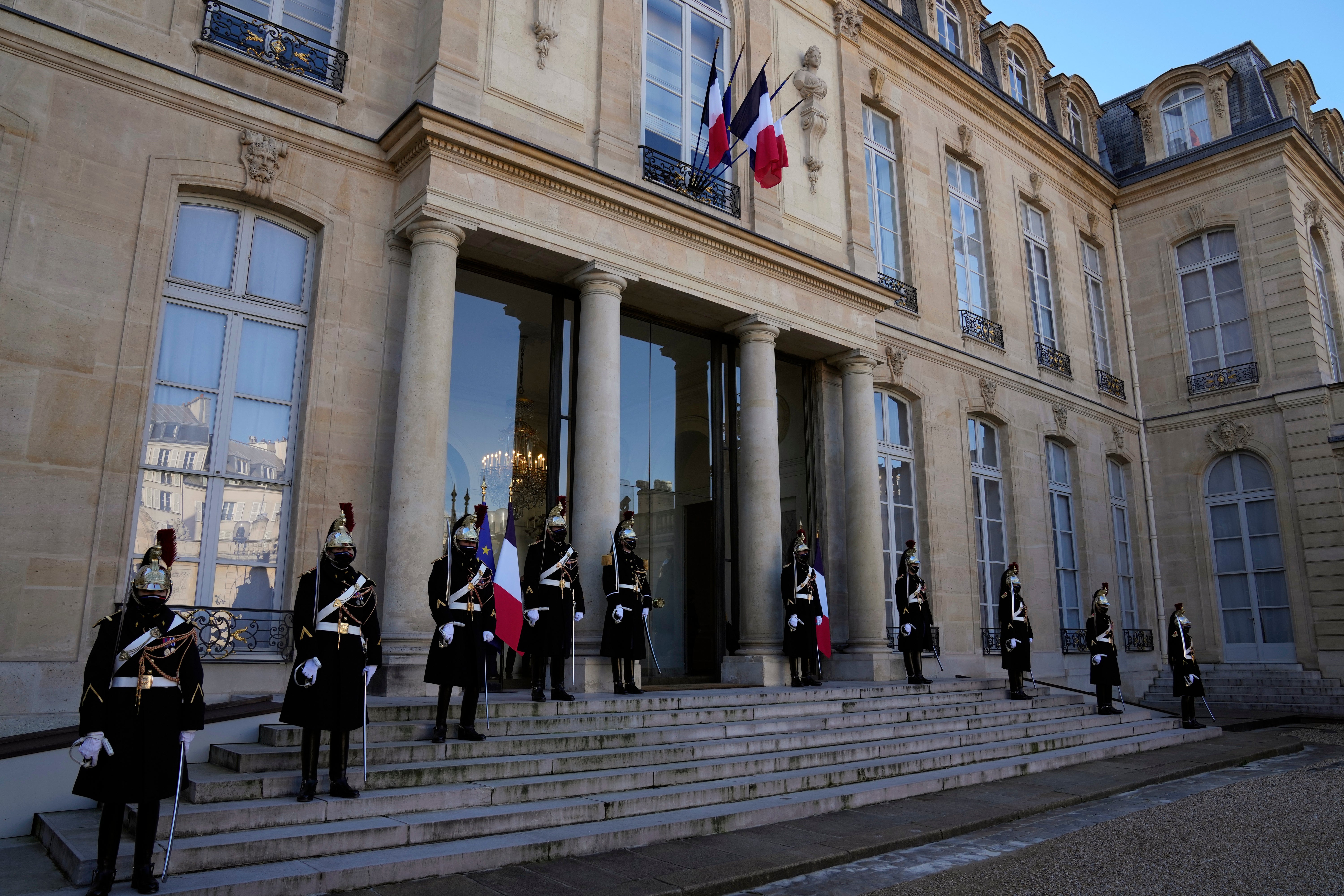 Virus Outbreak France