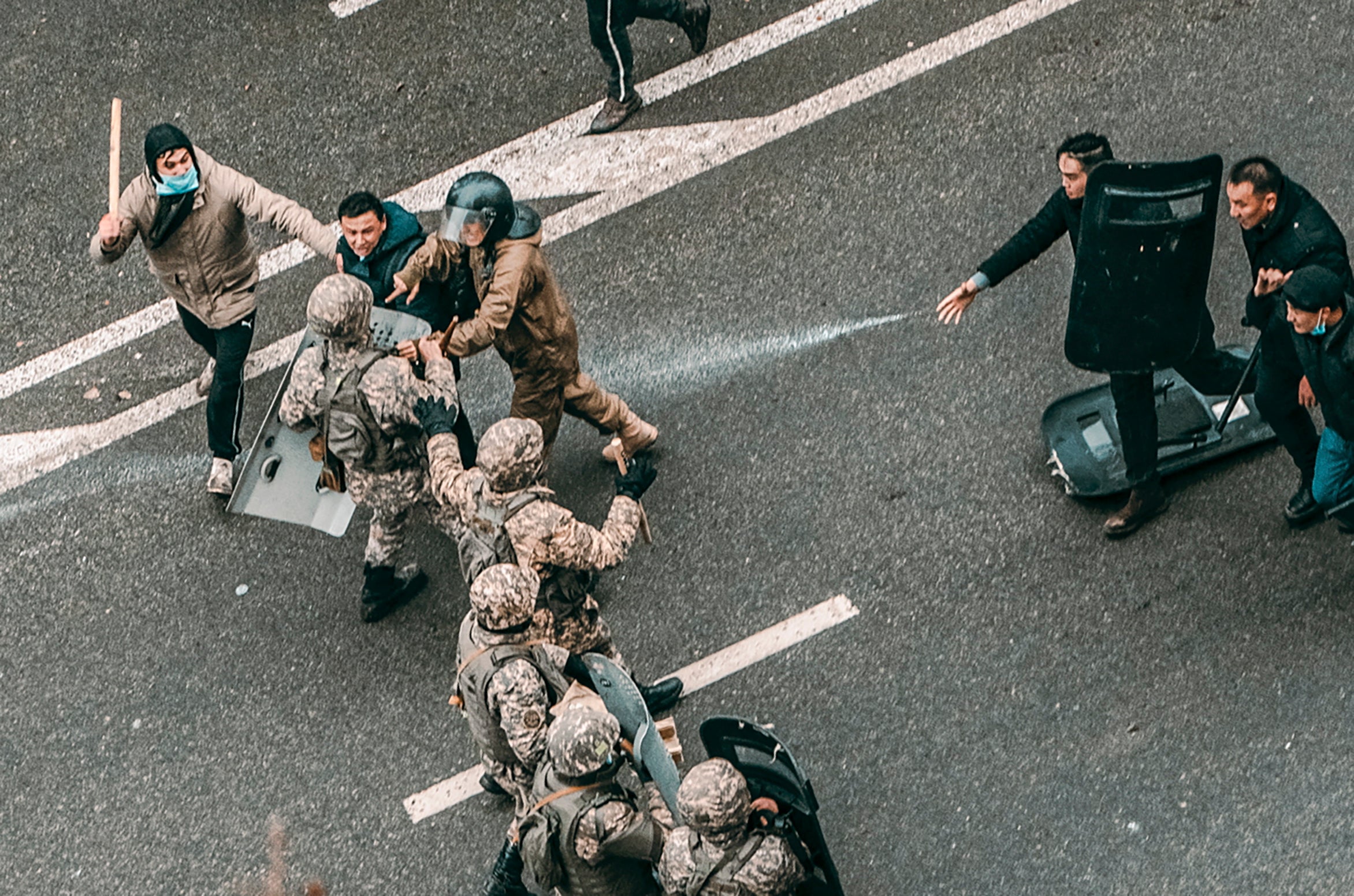 Protesters clash with Kazakh police in Almaty