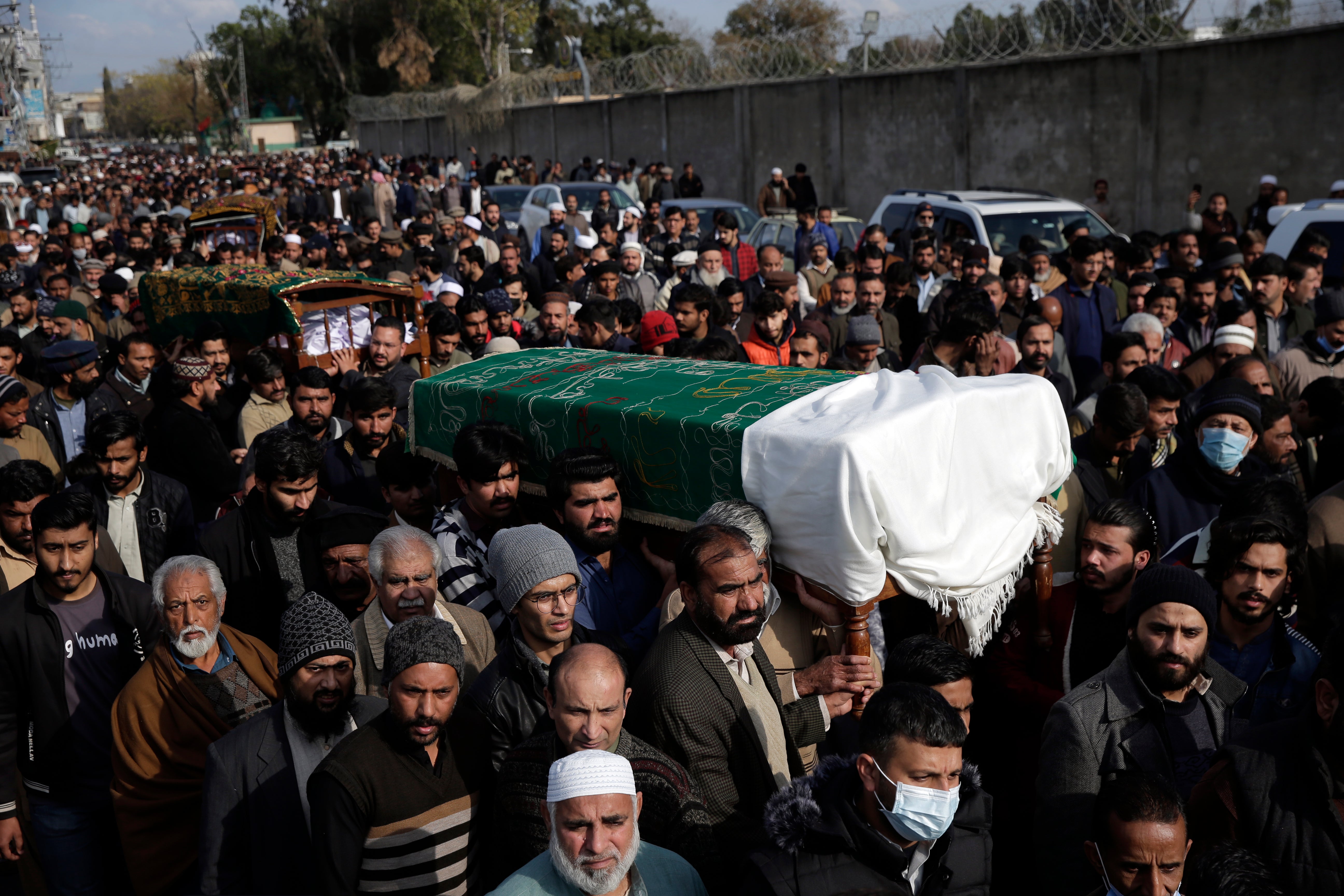 Pakistan Winter Resort Death