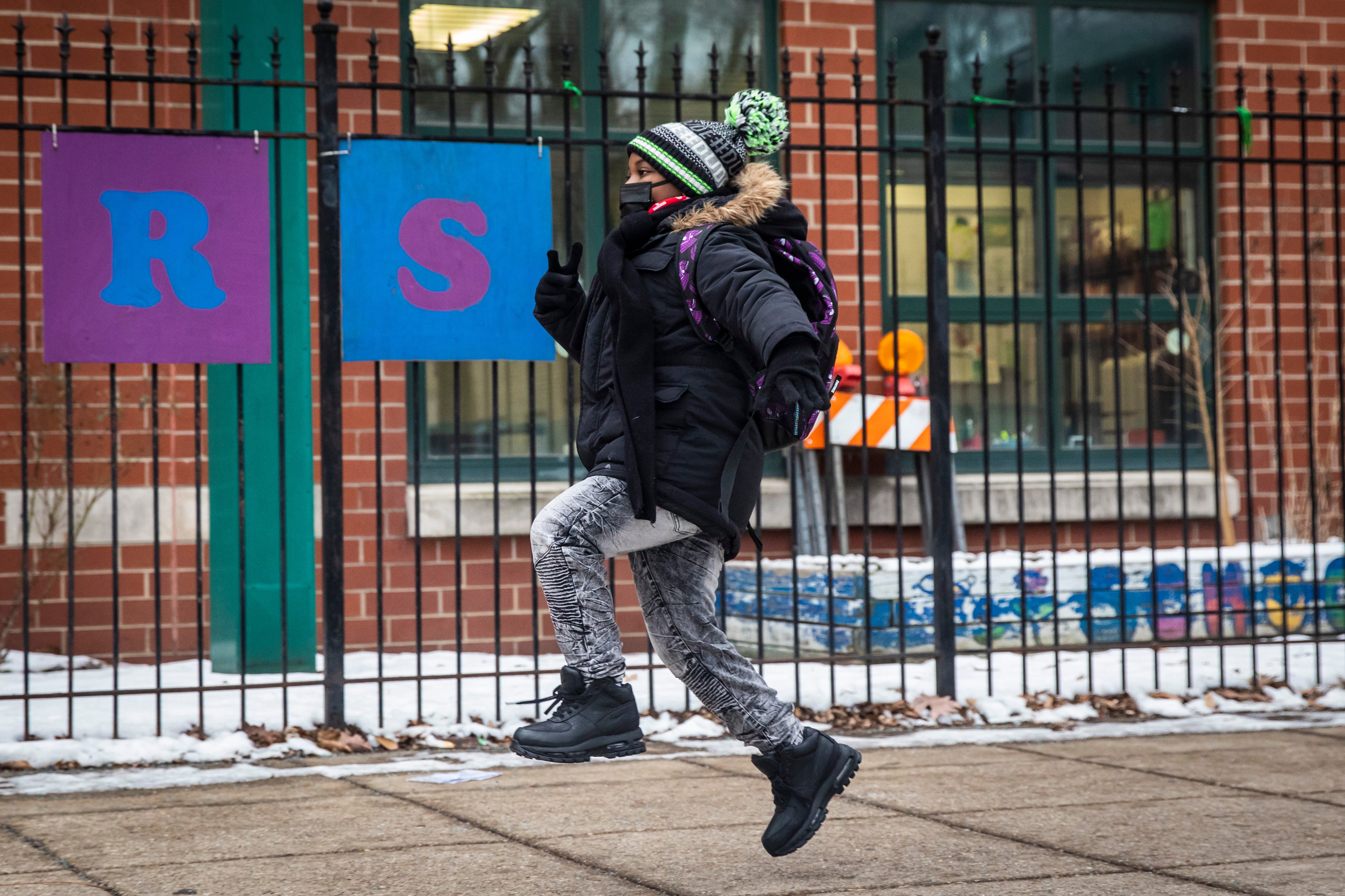 VIRUS OUTBREAK CHICAGO SCHOOLS