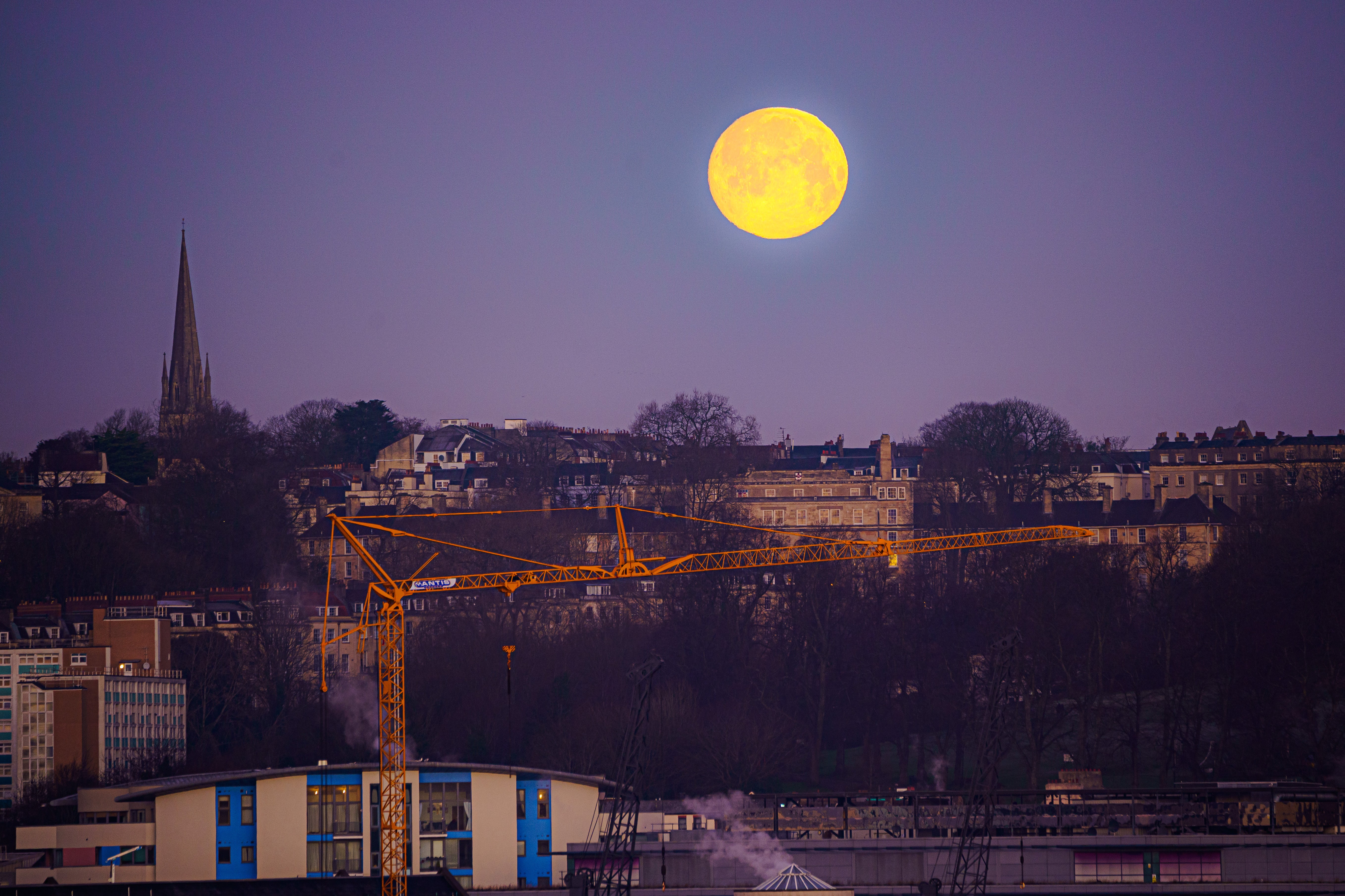 Clear skies across the UK helped the scene