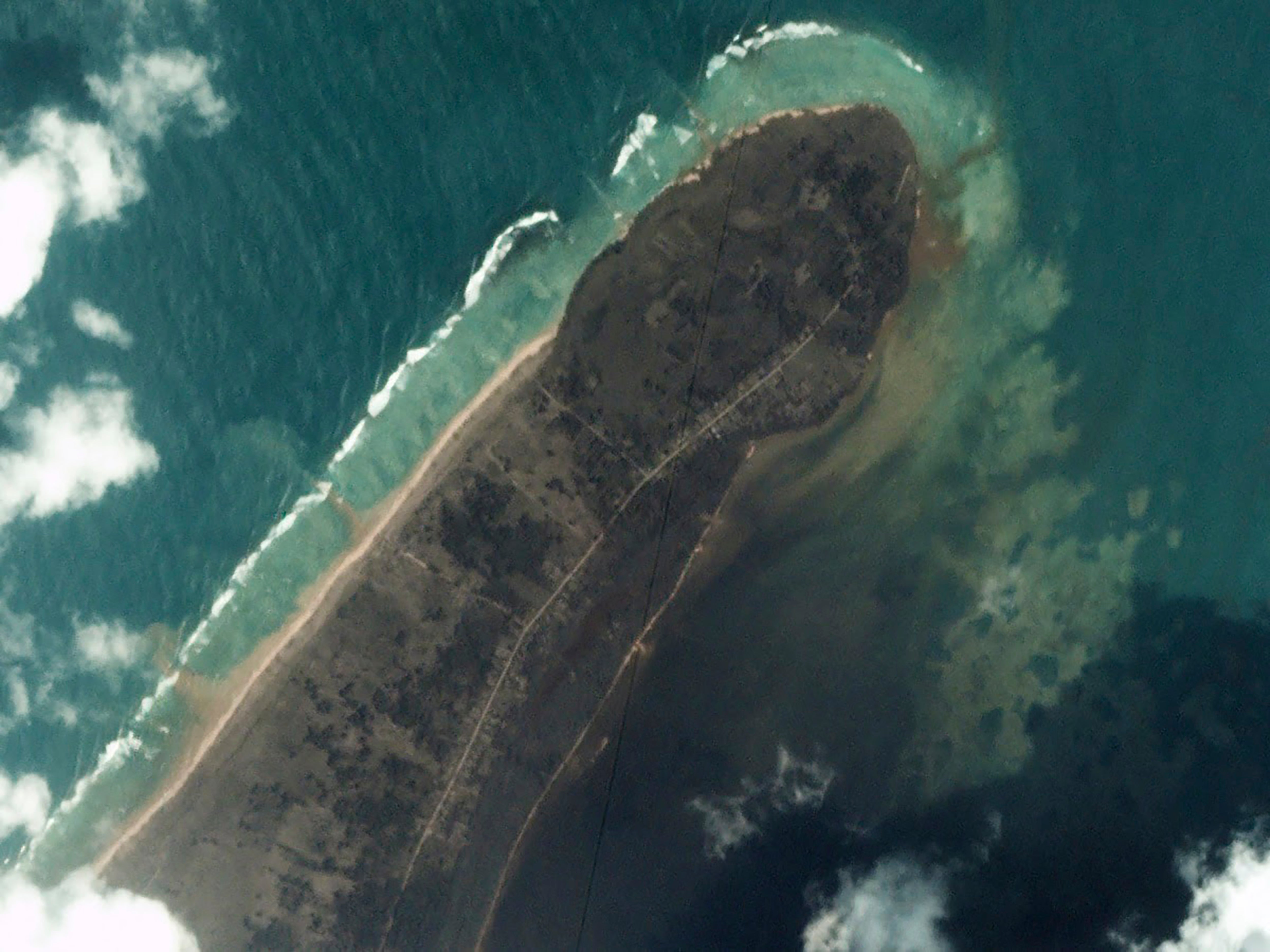 Kanokupolu in Tongatapu can be seen covered in ash