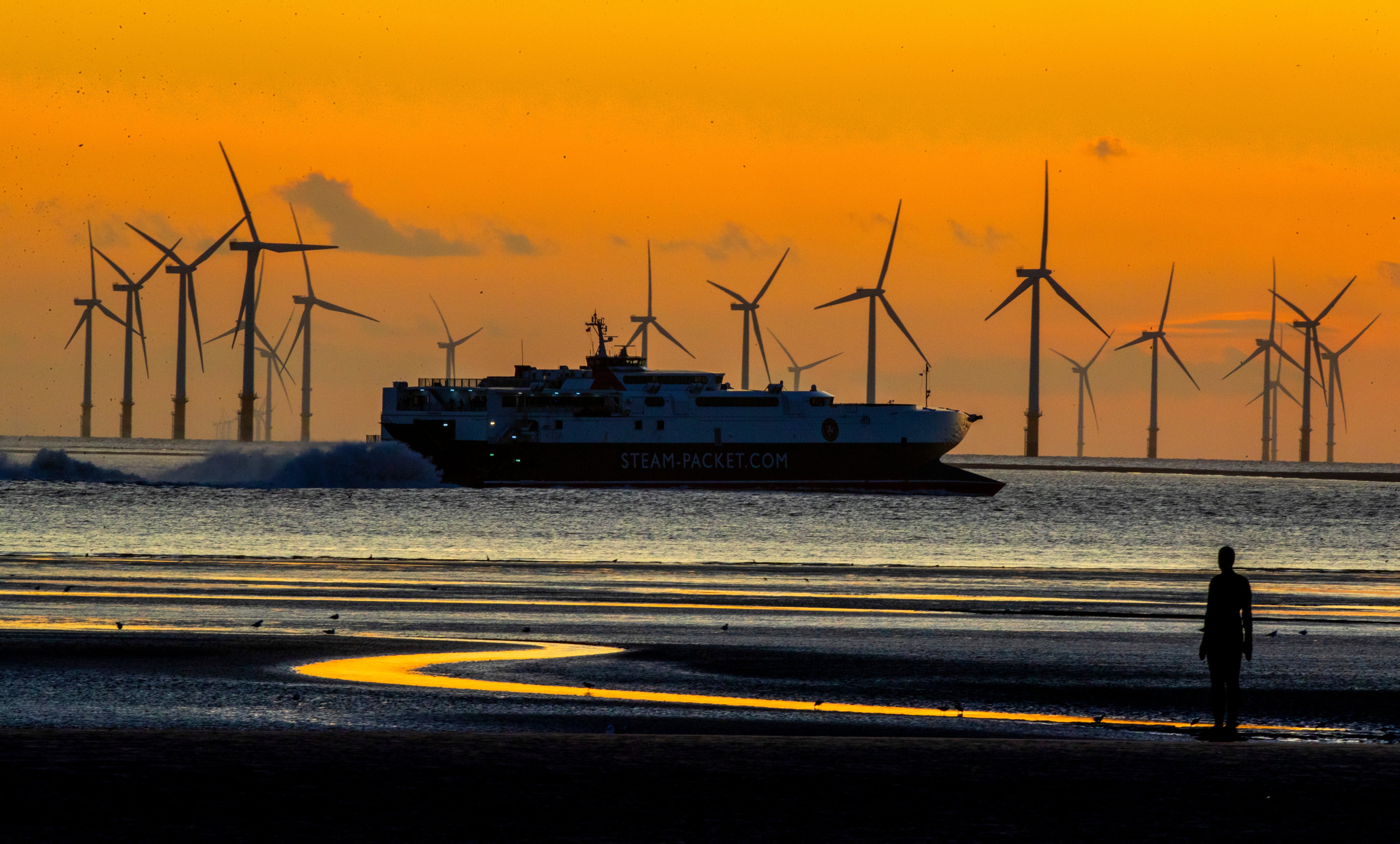 The UK has a legal target to cut greenhouse gases to zero overall by 2050 (Peter Byrne/PA)