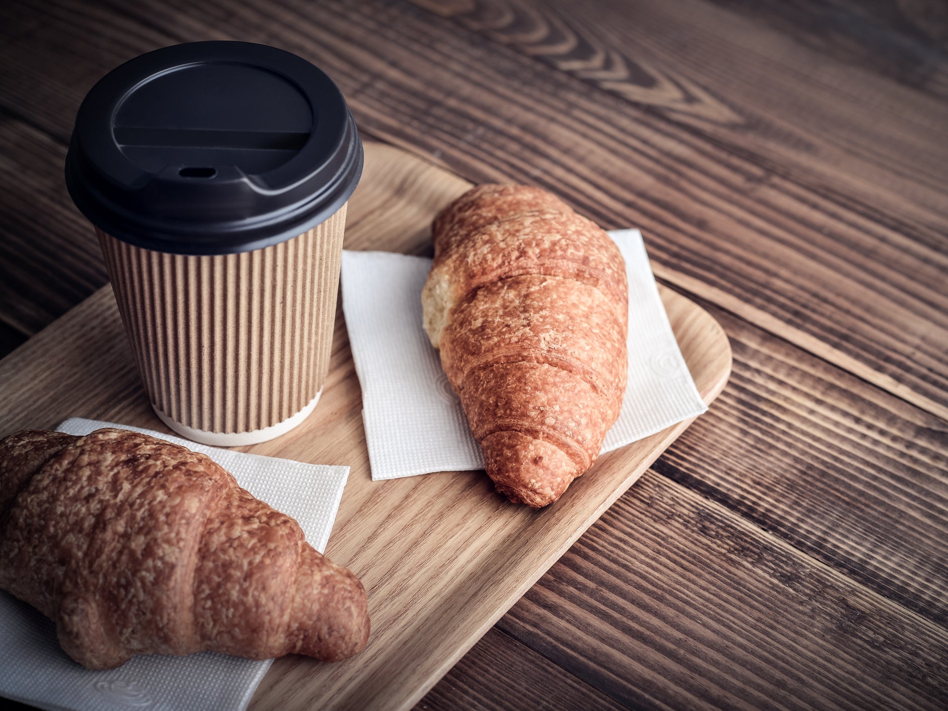 Two croissants and a coffee-to-go is not a healthy breakfast