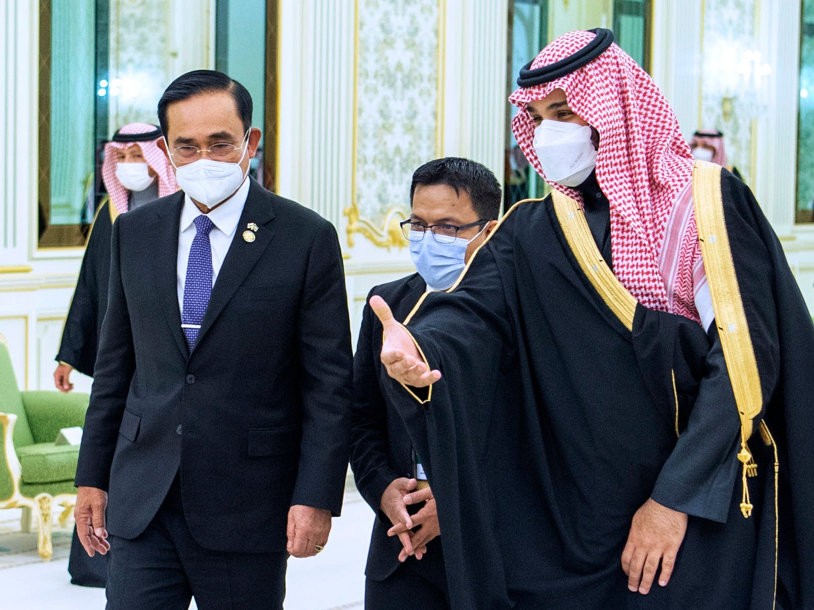 Saudi crown prince Mohammed bin Salman, right, welcomes Thai prime minister Prayuth Chan-ocha, at the royal palace in Riyadh