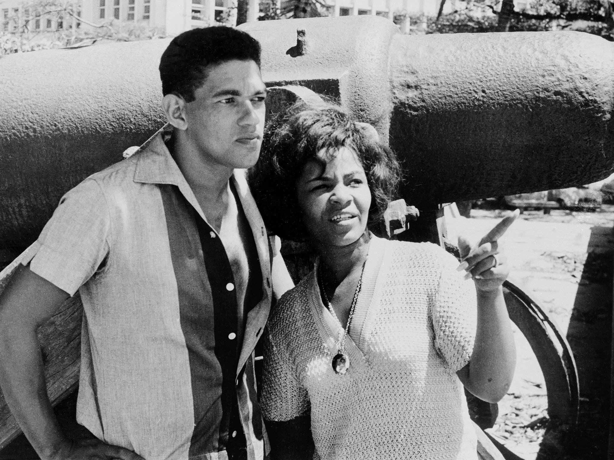 Soares with her husband, the footballer Garrincha