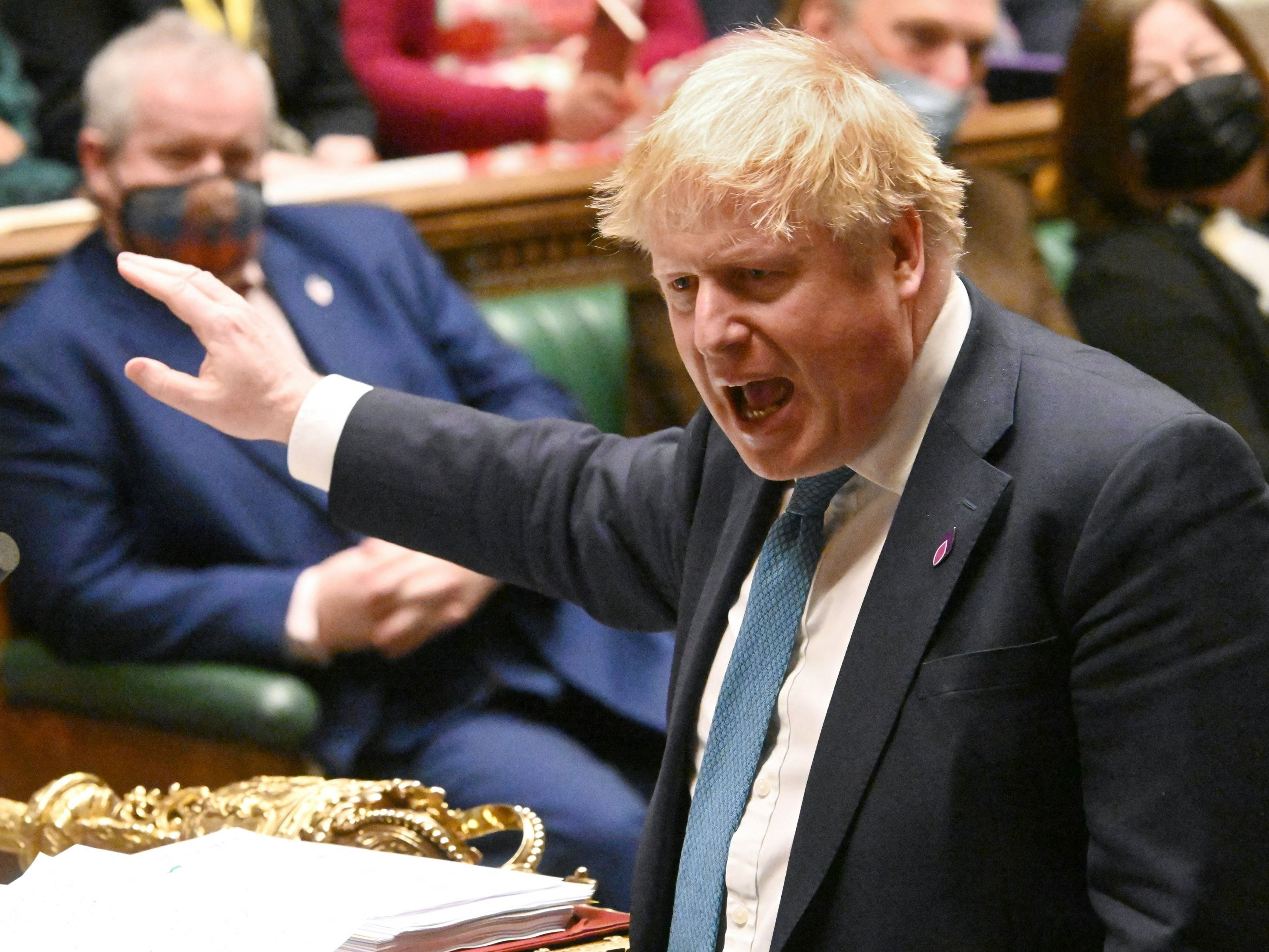 Sue Gray news – live: Boris Johnson’s wait for party report goes on as ‘flurry of no-confidence letters’ loom