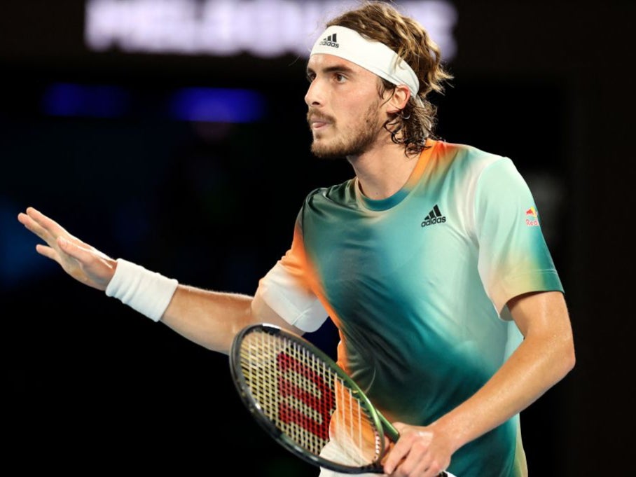 Stefanos Tsitsipas reacts during his semi-final defeat