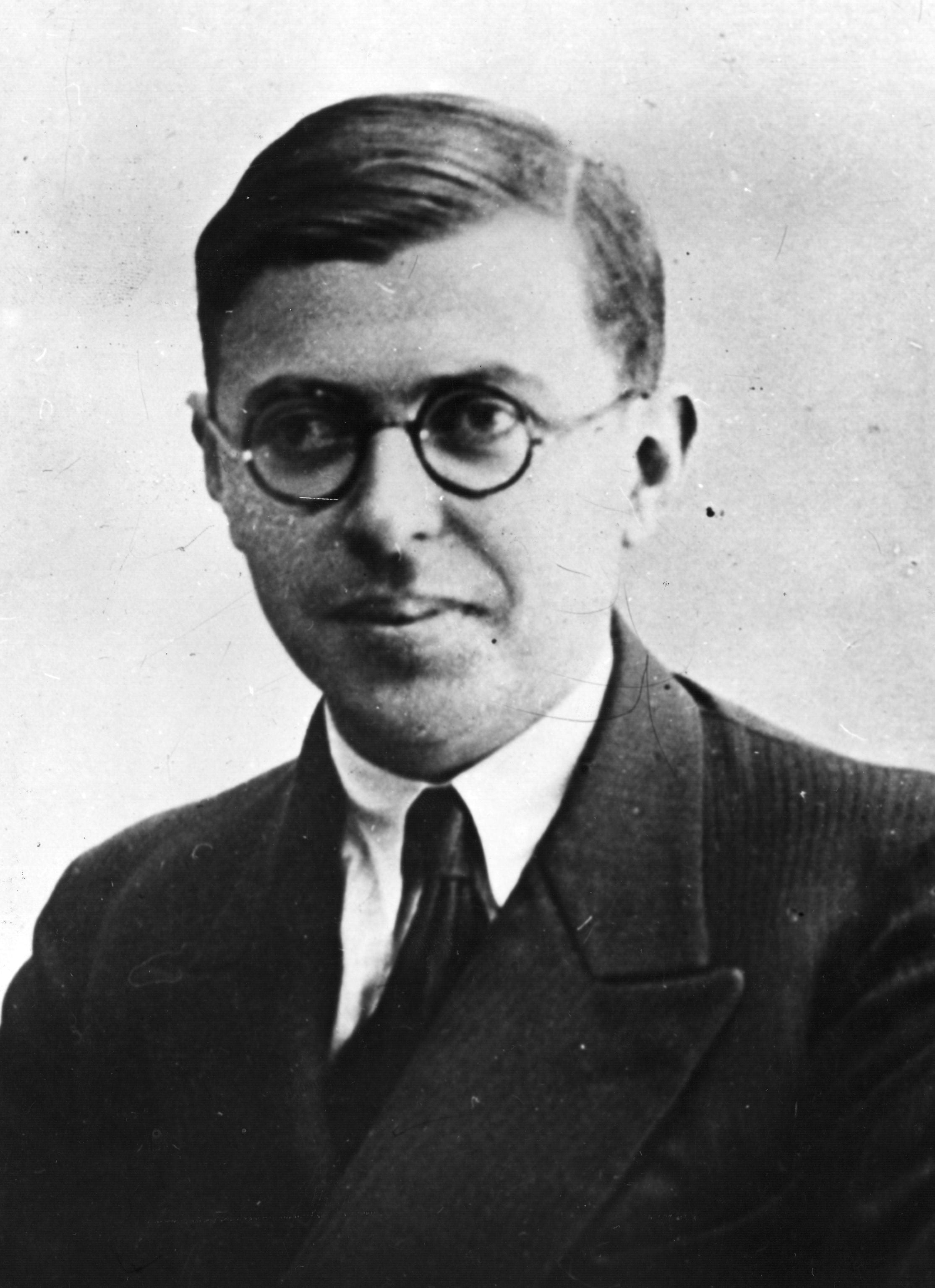 Sartre circa 1940