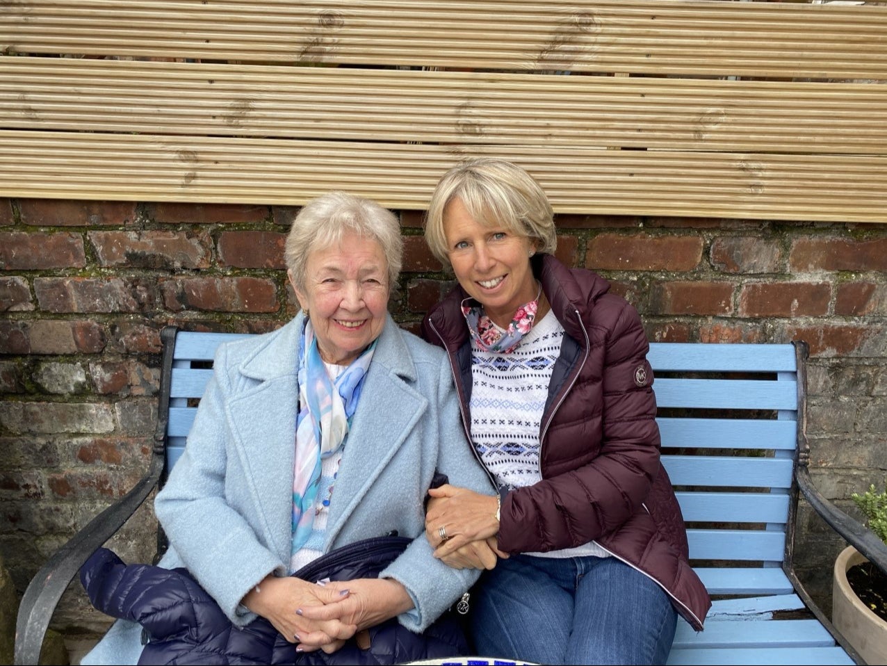 Nicky Hurst (right) and her mother, Imelda Santangeli