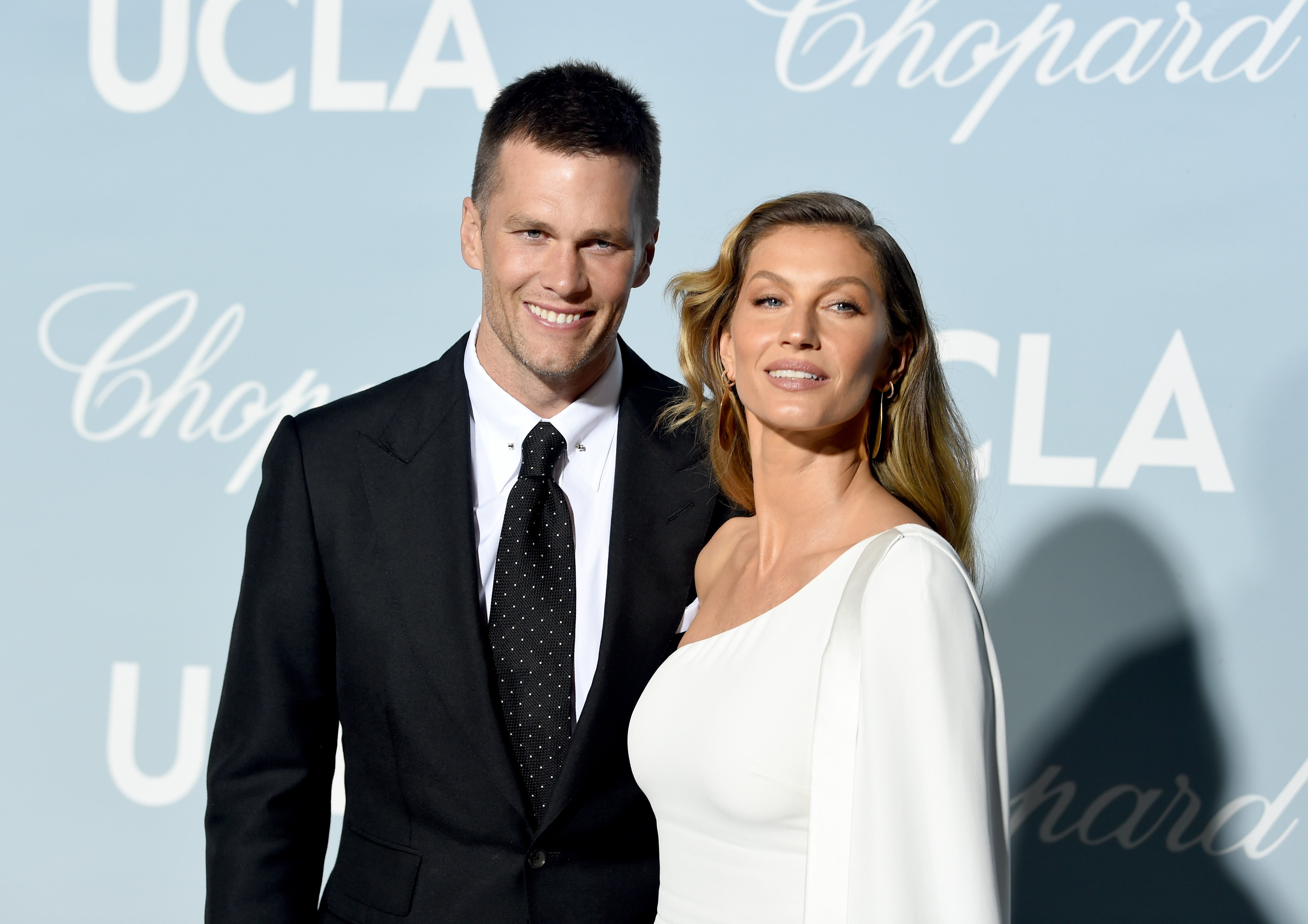 Tom Brady pays tribute to Gisele Bundchen in retirement statement