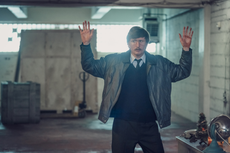 The Curse review: Retro heist sitcom is so good that it’ll blow the bloody doors off