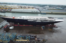 Dutch mayor denies reports of plan to dismantle 144-year-old bridge for Jeff Bezos superyacht to pass through