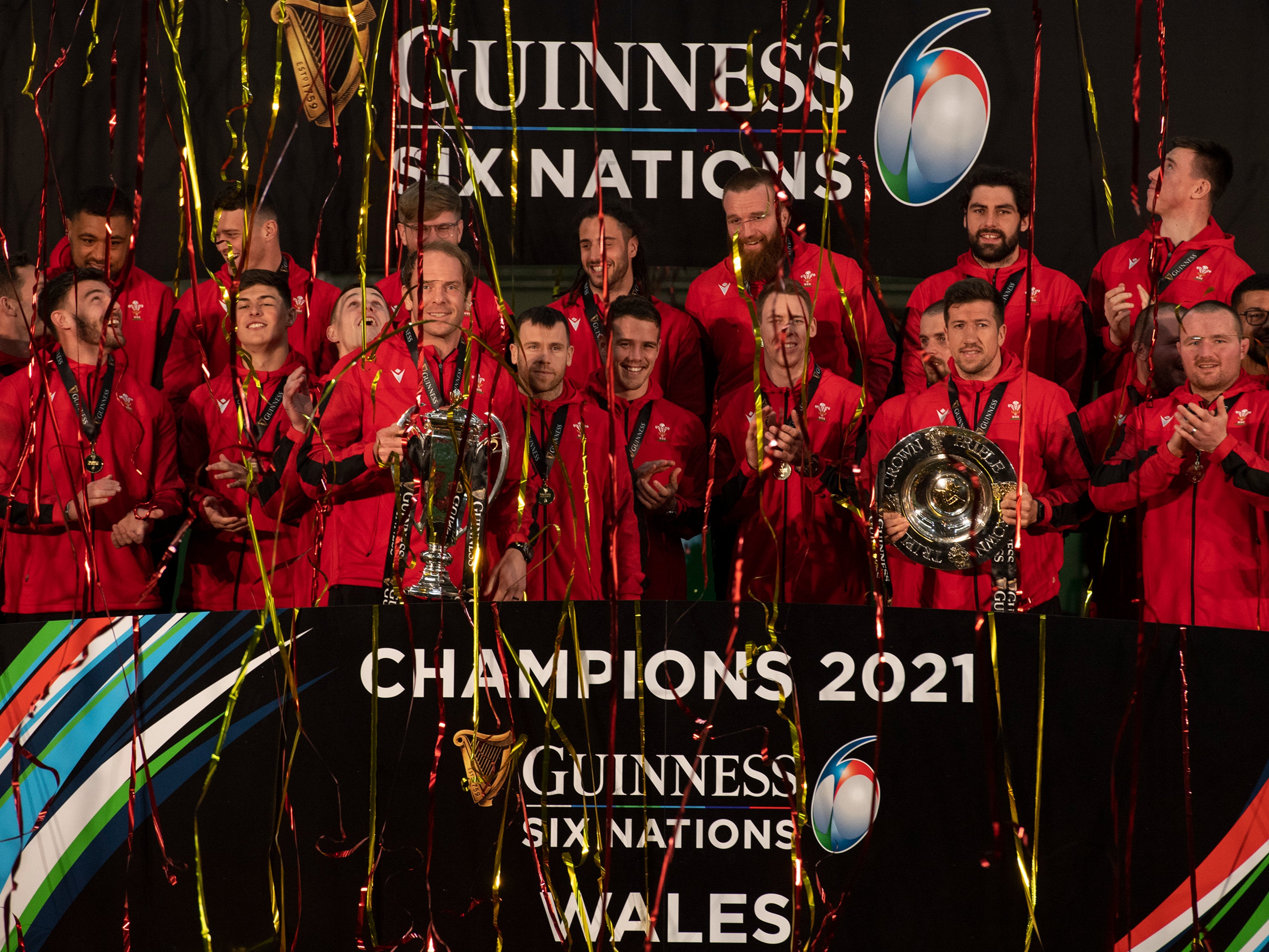 Wales celebrate winning the 2021 Six Nations