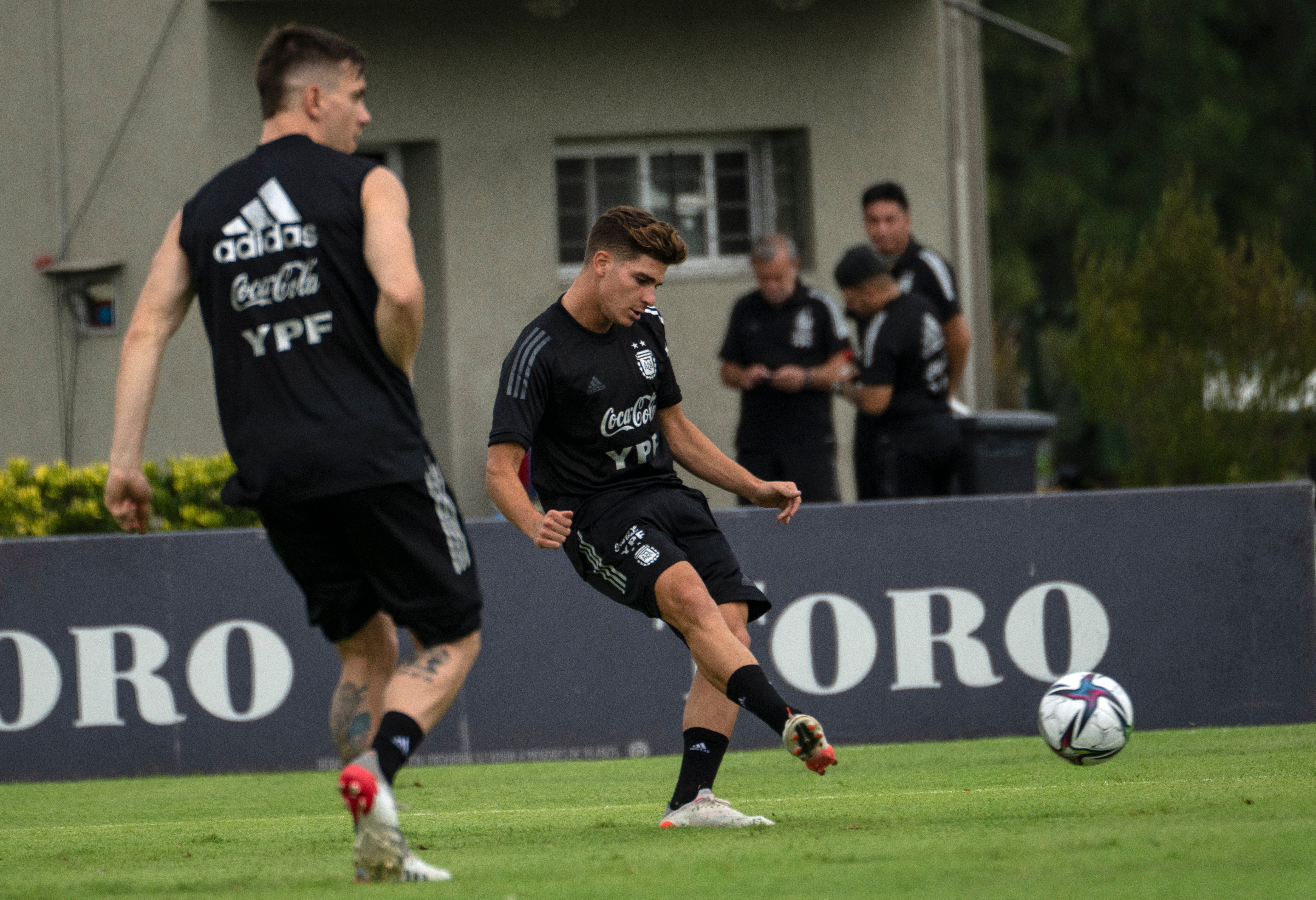 Julian Alvarez is heading to Manchester City (Rodrigo Abd/AP)