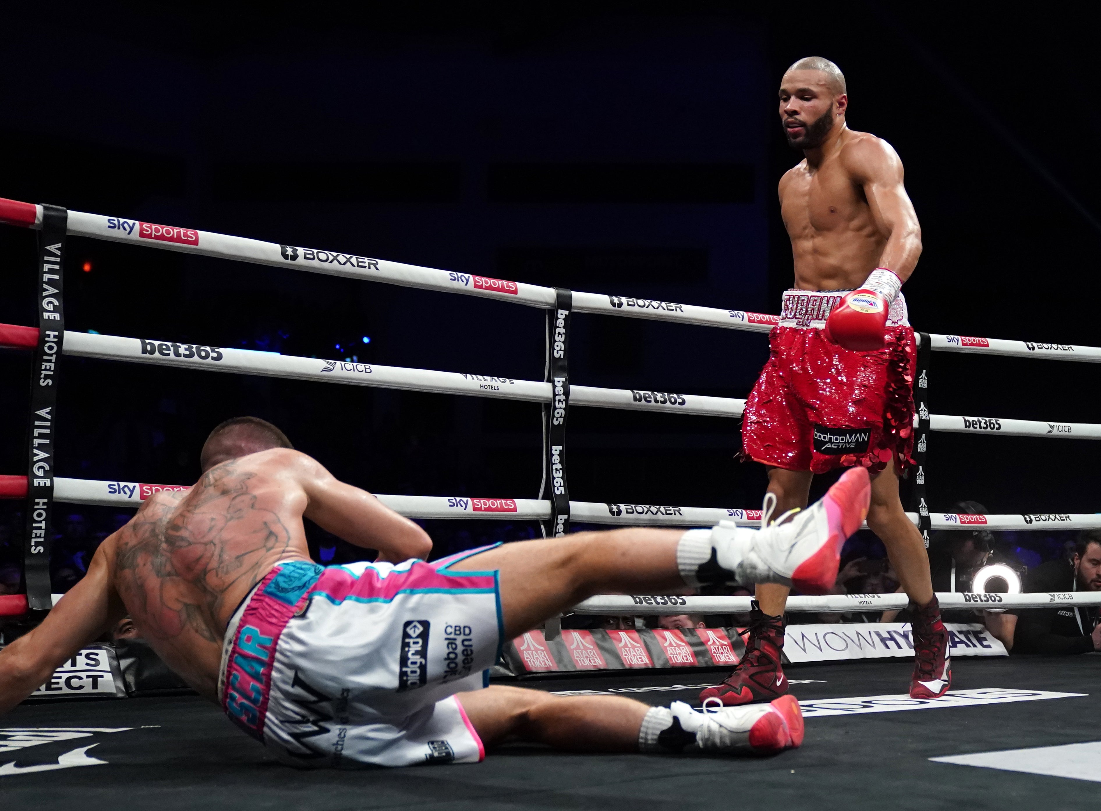 Chris Eubank Jr (right) produced a dominant display at the Motorpoint Arena