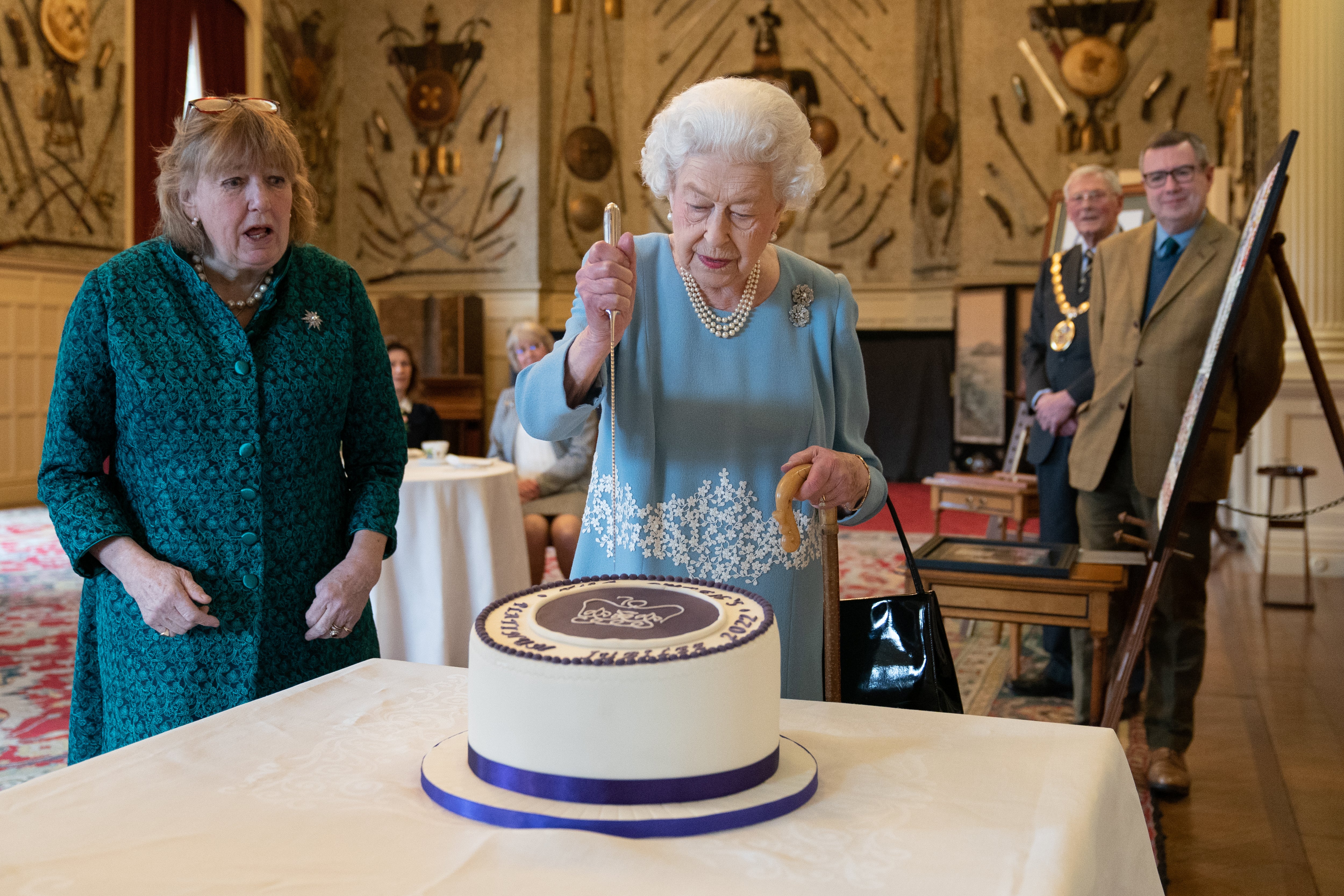 Cutting the Platinum Jubilee cake at Sandringham