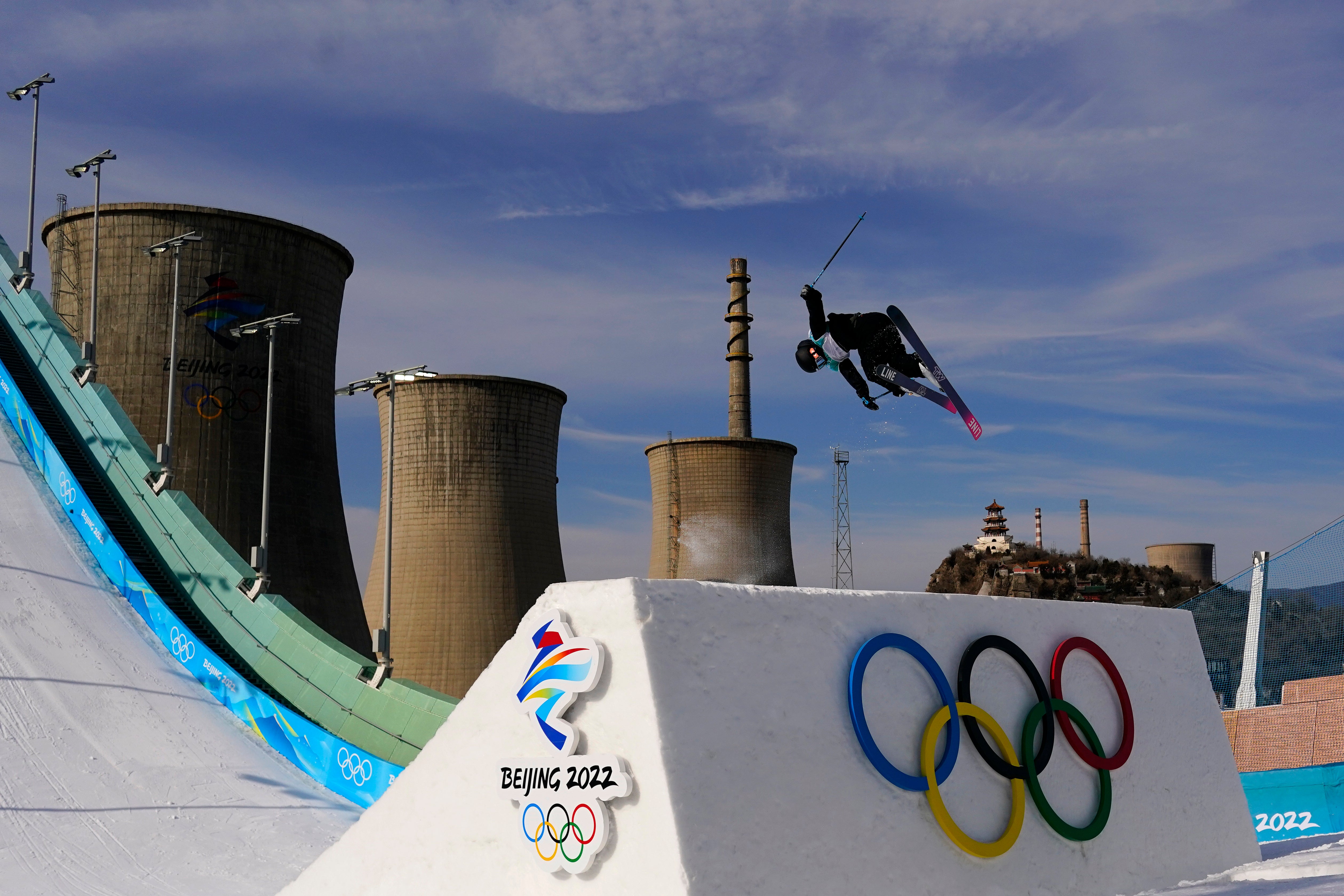 APTOPIX Beijing Olympics Freestyle Skiing