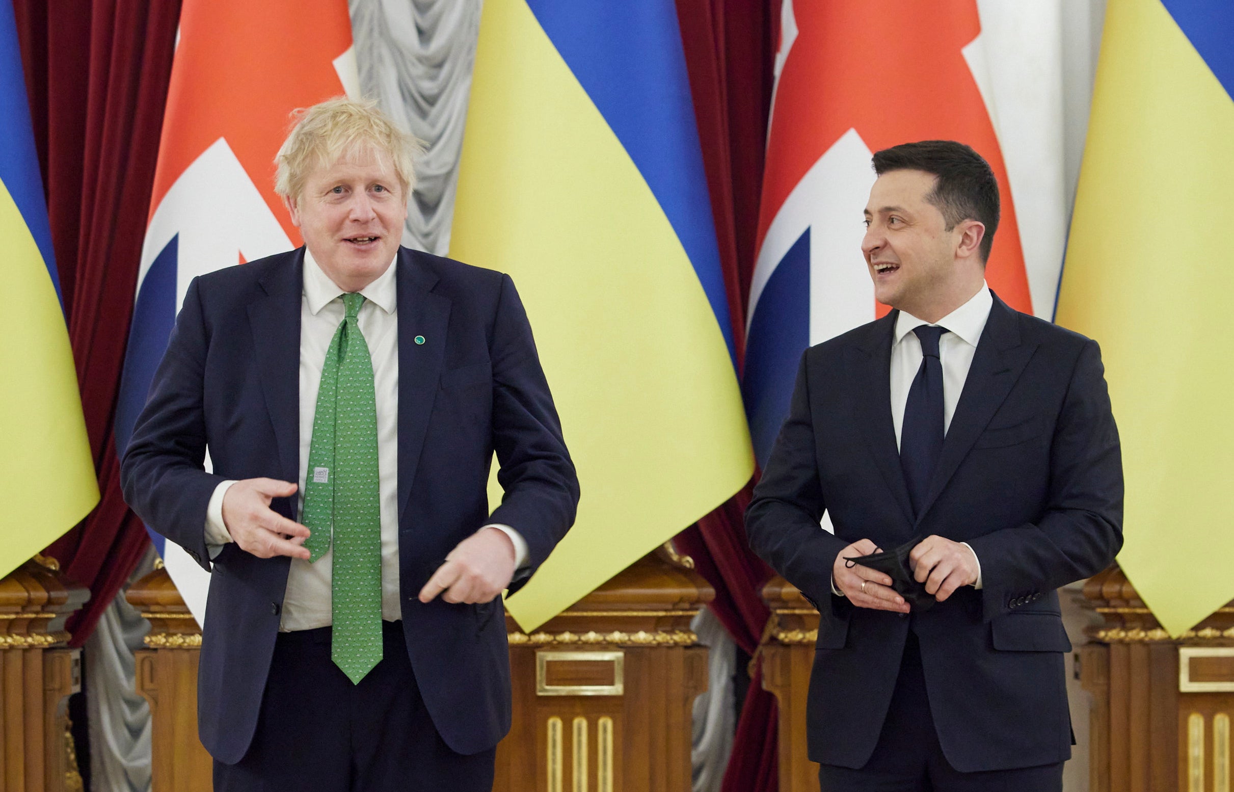 Ukrainian President Volodymyr Zelensky (R) and British Prime Minister Boris Johnson (L) meet in Kiev, Ukraine, 1 February 2022