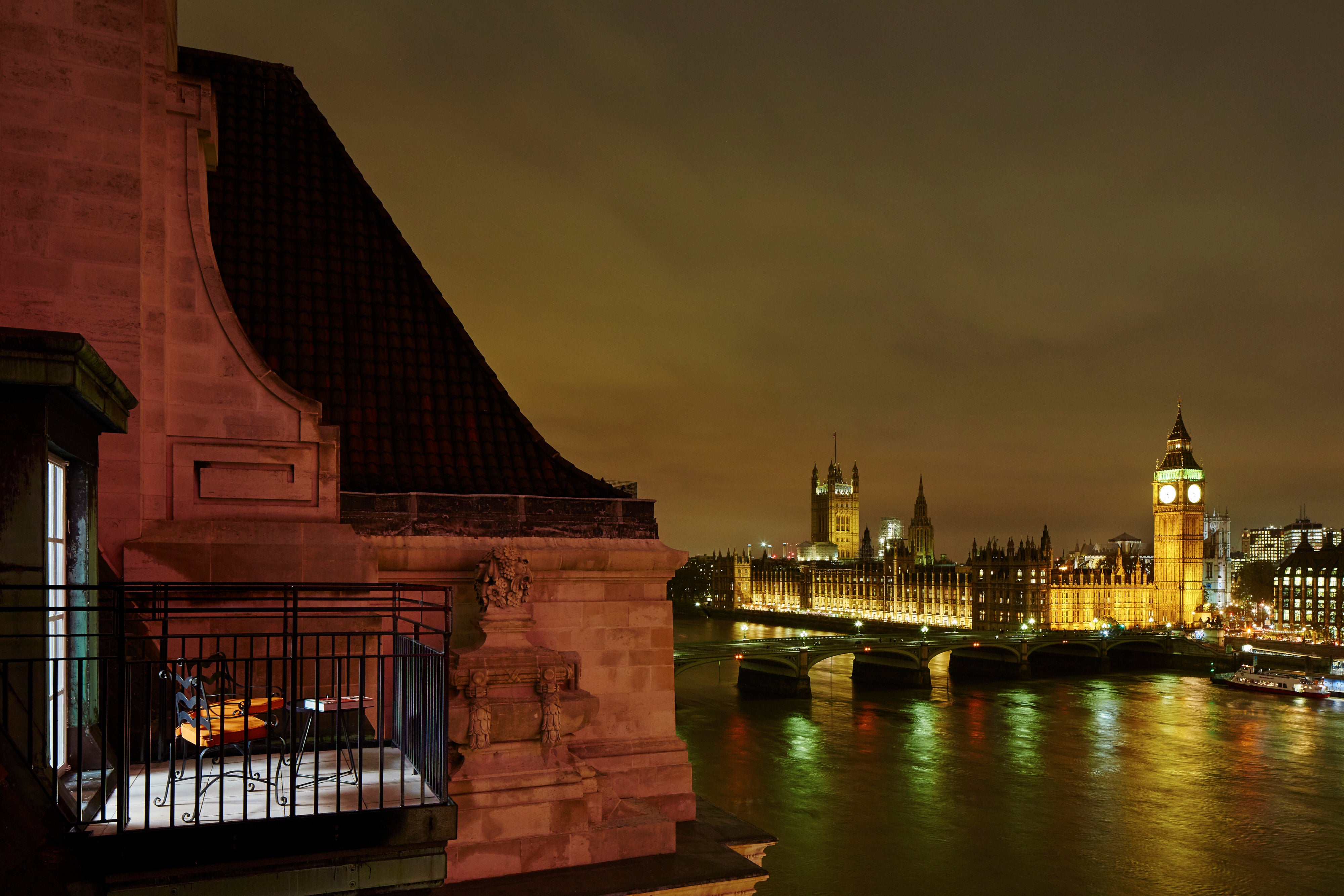 The Balcony Suite at London Marriott Hotel County Hall