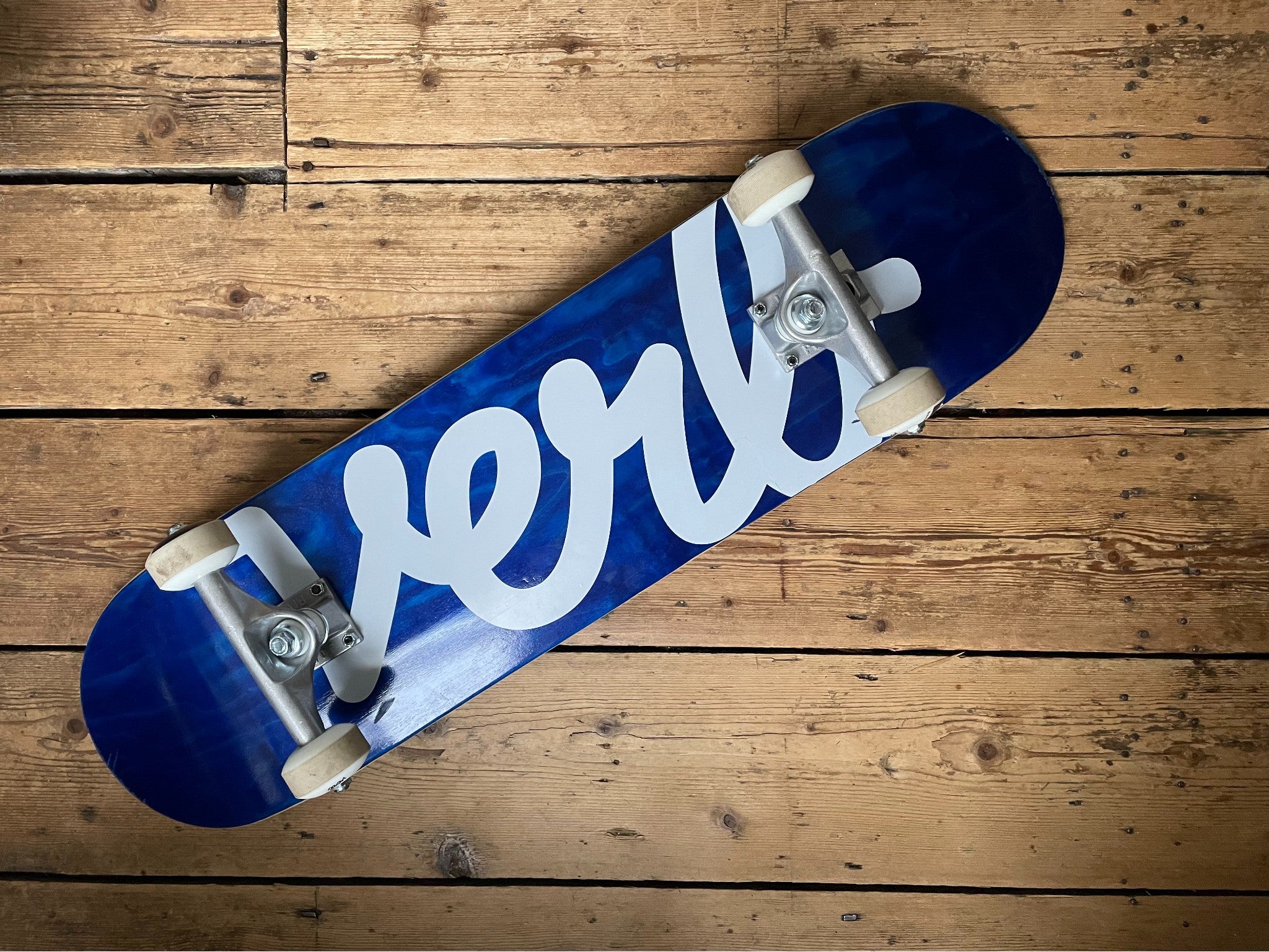 Verb script complete skateboard, blue indybest