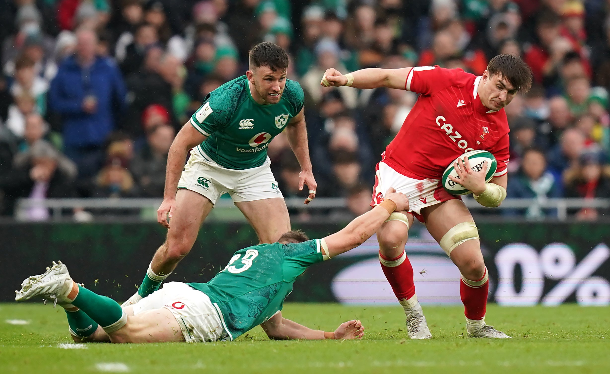 Taine Basham (right) is one of two openside specialists in the Wales team to face Scotland (Niall Carson/PA)