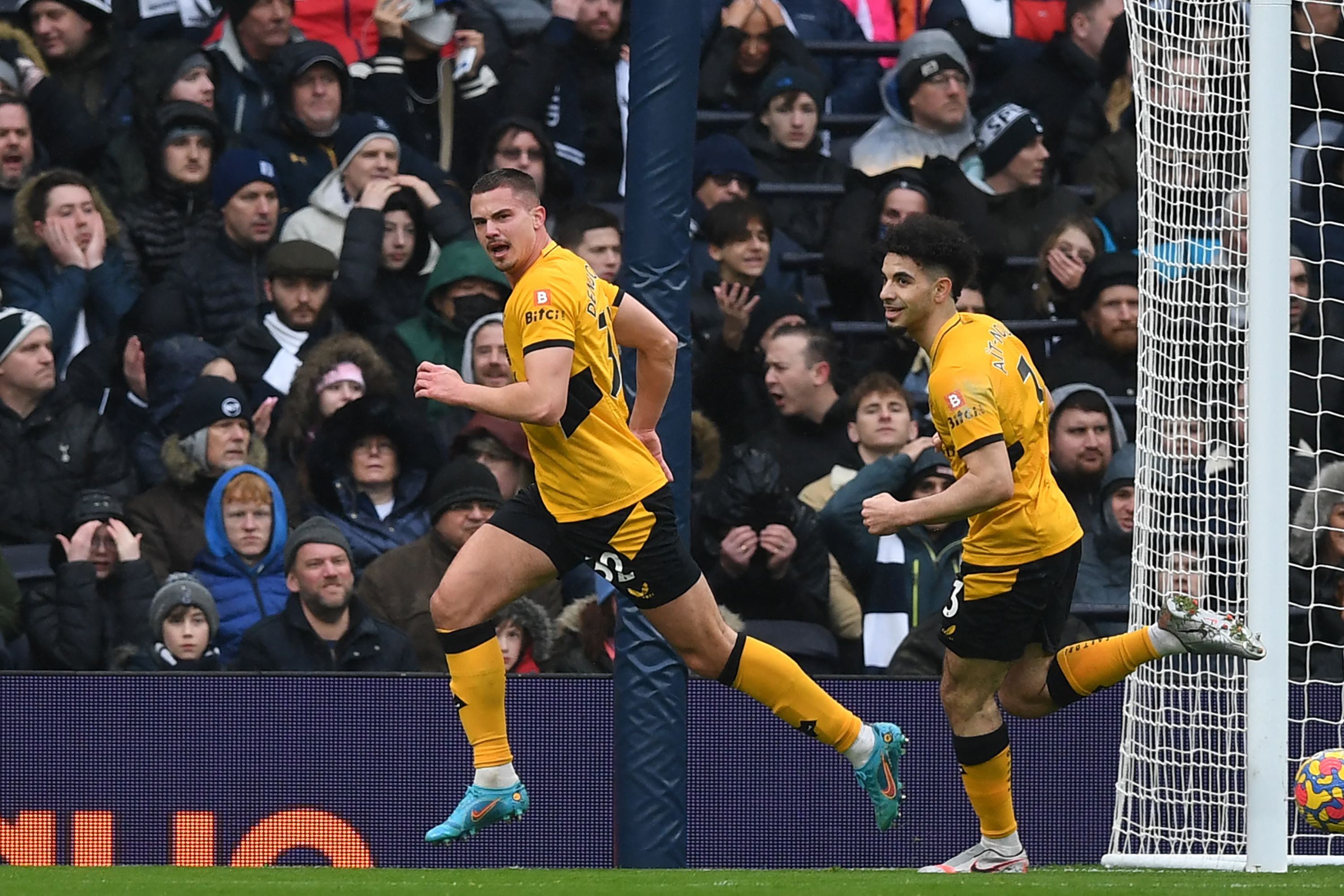 Wolverhampton Wanderers’ Belgian midfielder Leander Dendoncker celebrates