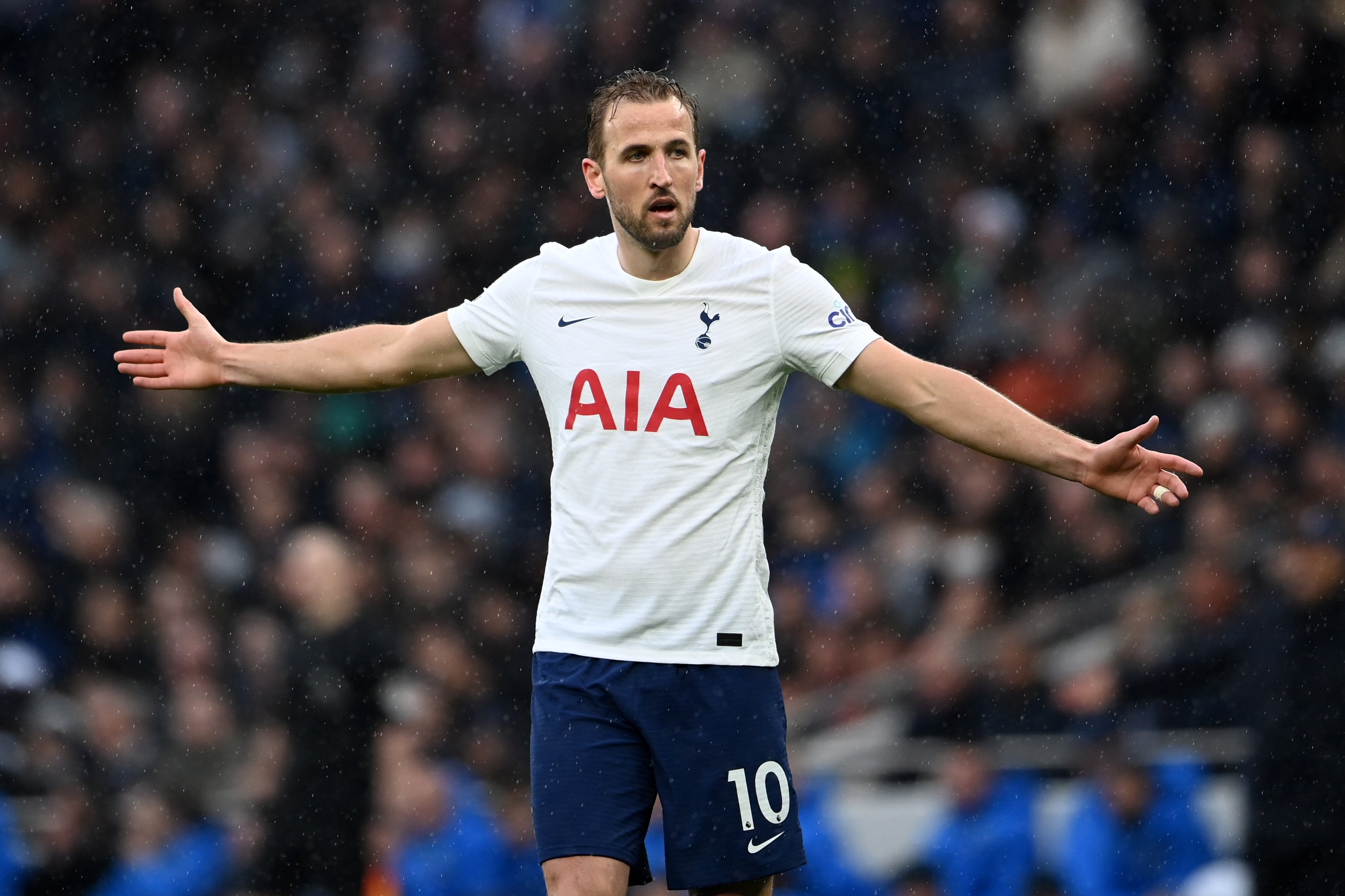 Harry Kane’s Tottenham future remains in the balance this summer