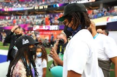 Jay Z praised as ‘such a dad’ after taking iPhone photos of daughter Blue Ivy at Super Bowl: ‘So adorable’