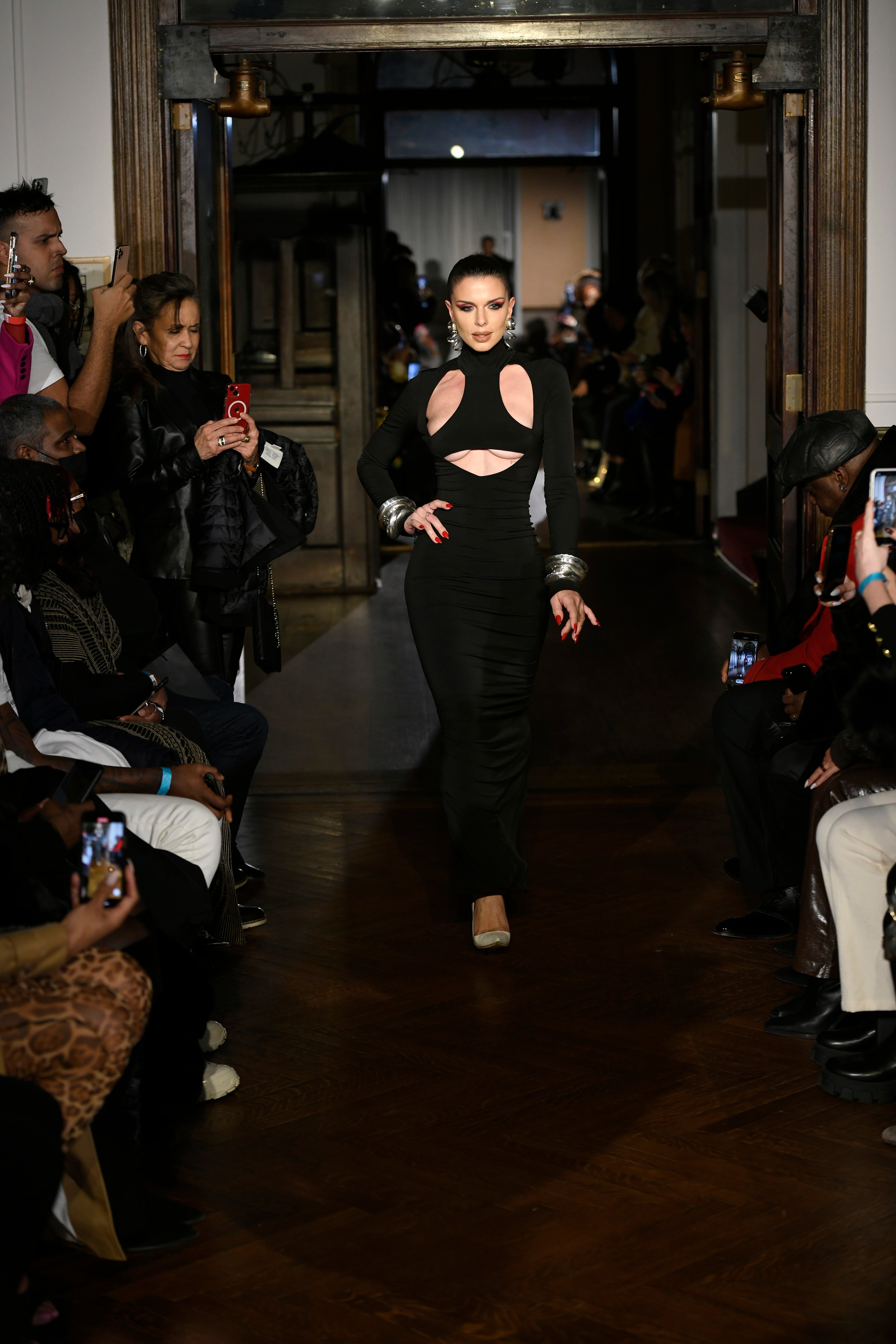 Julia Fox walks the runway during LaQuan Smith - February 2022 New York Fashion Week at 60 Pine Street on February 14, 2022