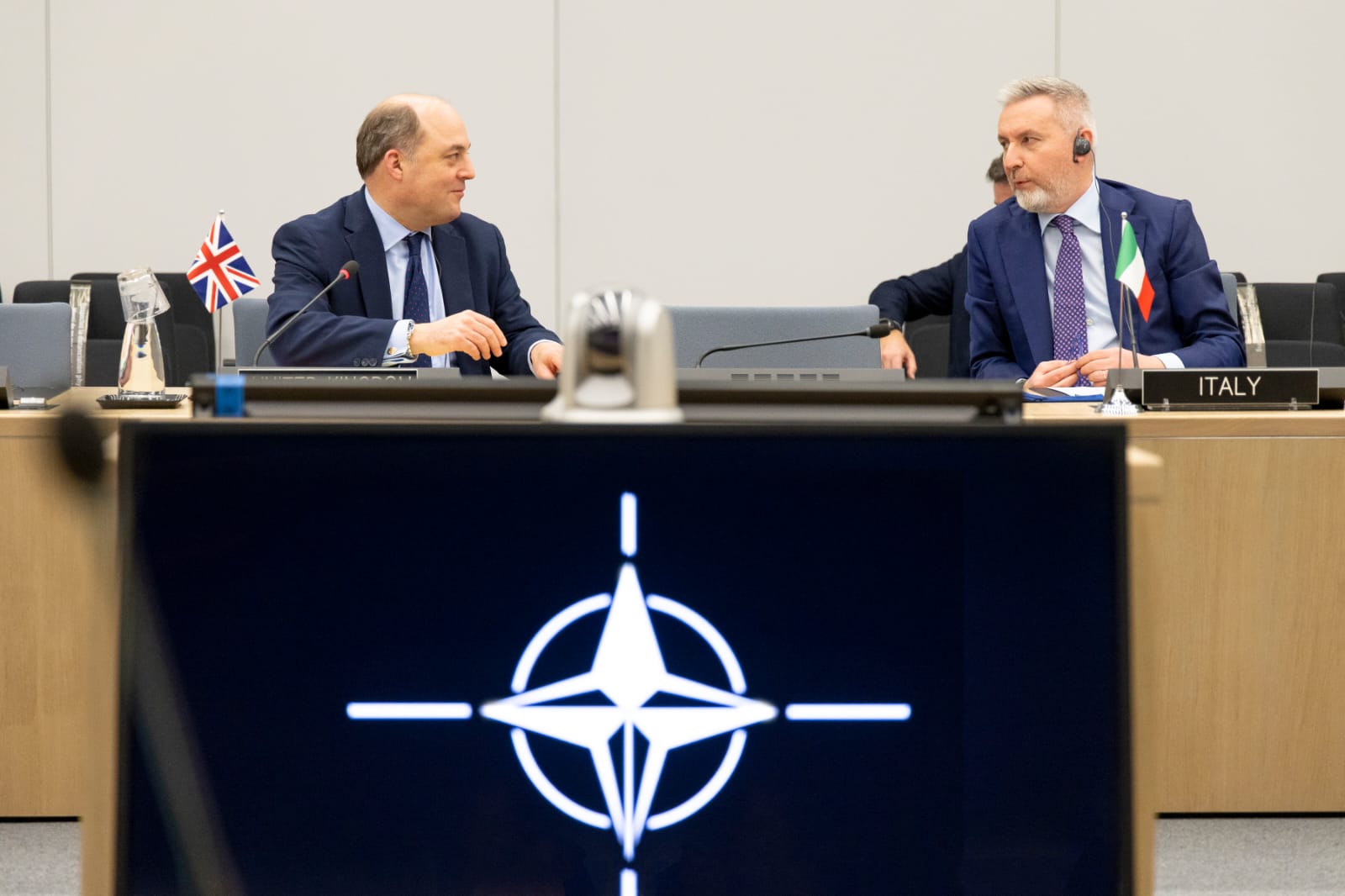 UK sends more troops to Estonia amid Ukraine crisis