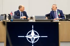 UK sends more troops to Estonia amid Ukraine crisis