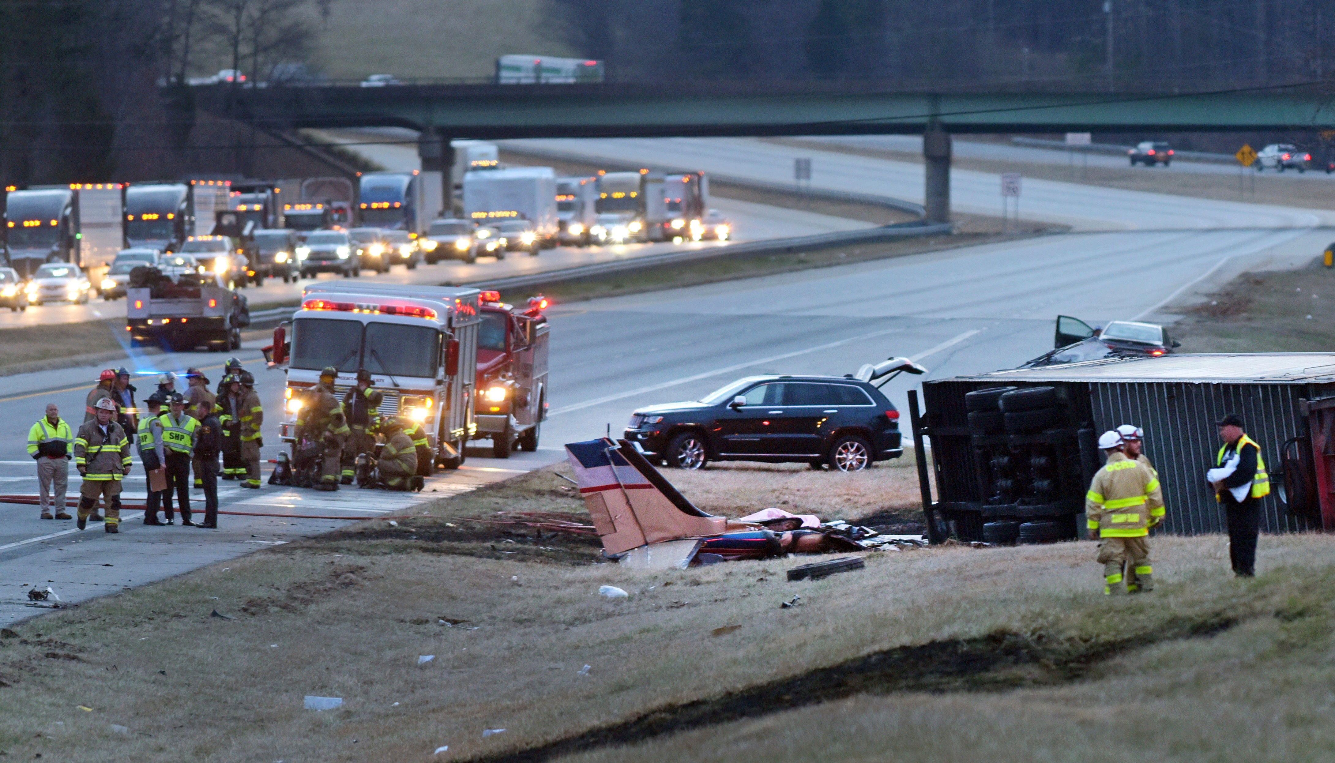 APTOPIX Plane Crash Interstate 85