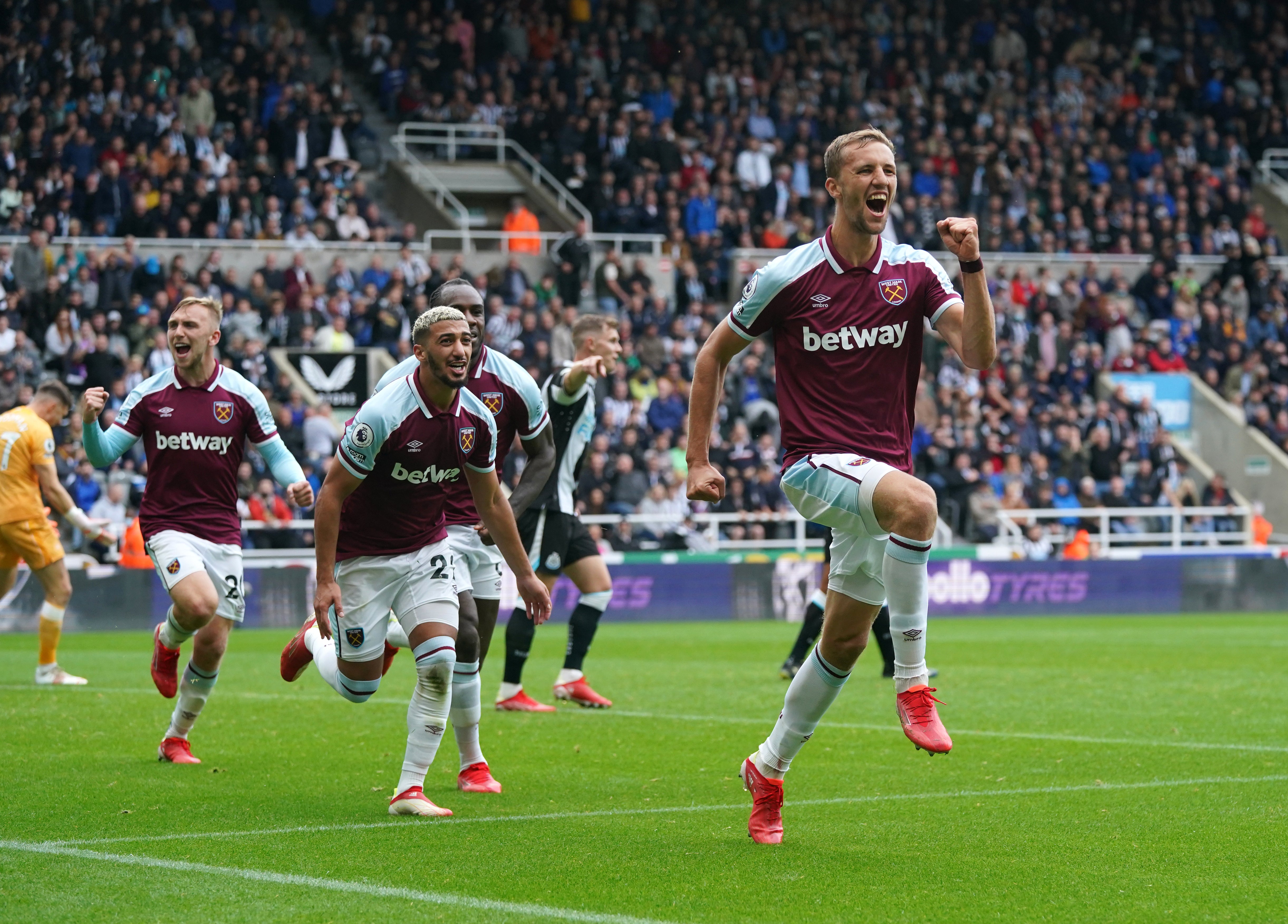 West Ham’s Tomas Soucek (right) celebrates scoring in the 4-2 win at St James’ Park in August (Owen Humphreys/PA)