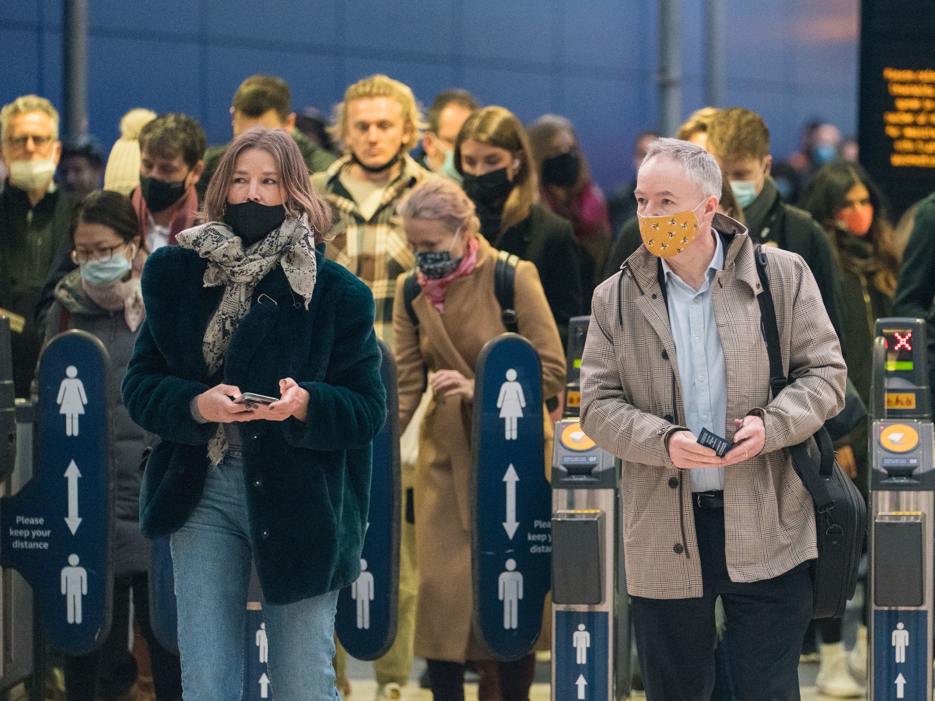 Boris Johnson is set to announce a “living with Covid” plan which will see rules including self-isolation scrapped despite warnings from experts