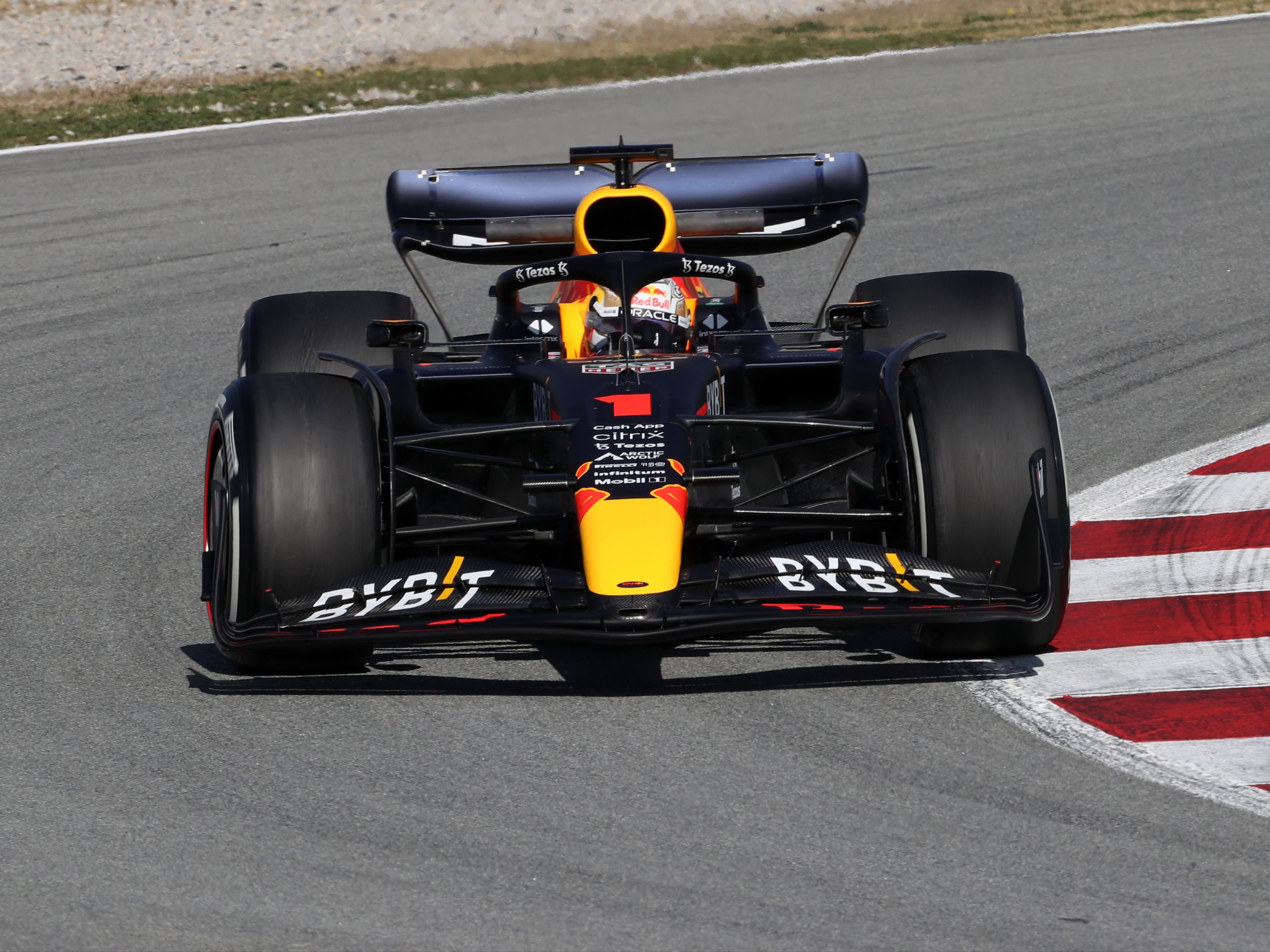 F1 testing LIVE: Latest updates and lap records from Barcelona as Lewis Hamilton and Max Verstappen return