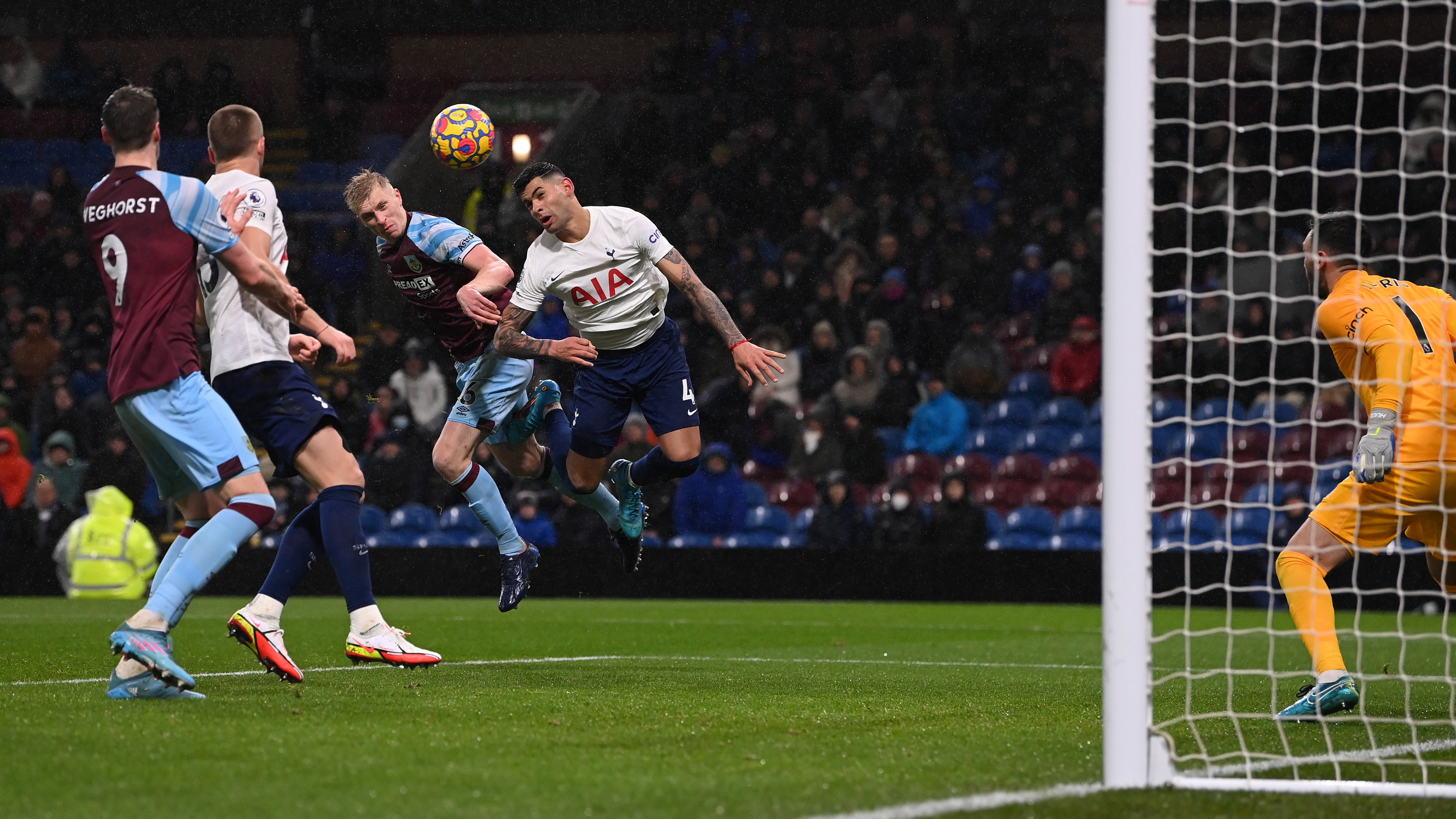 Ben Mee headed home Burnley’s winner against Spurs