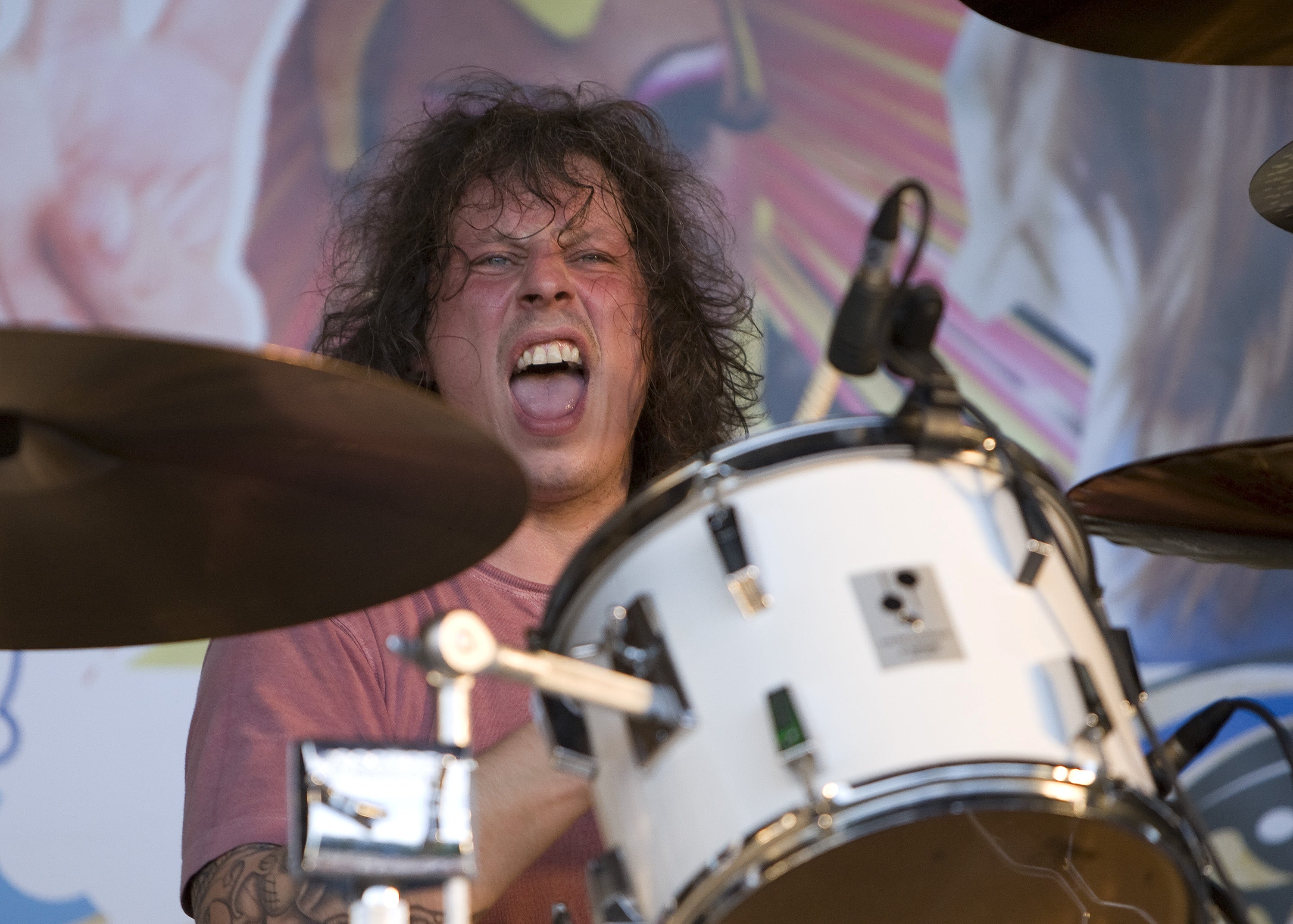 Stuart Cable performing with Stereophonics in Cardiff in 2007