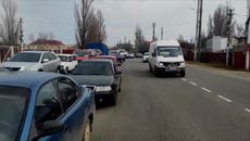 Ukraine: Smoke billows from ammunition depot in Odesa as people queue to leave