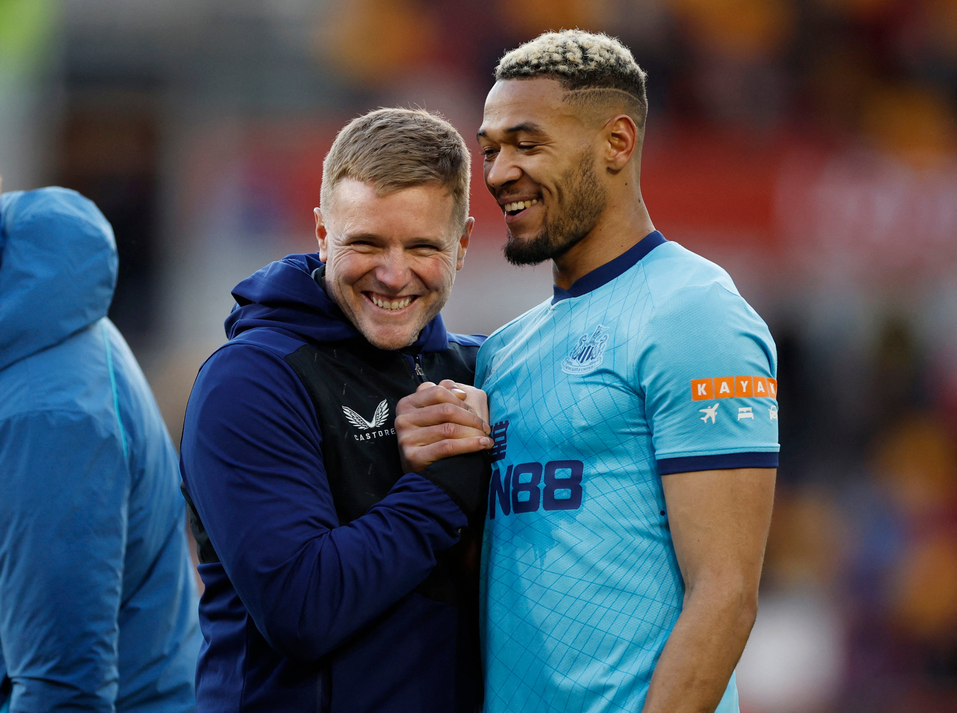 Eddie Howe and goalscorer Joelinton celebrate their victory