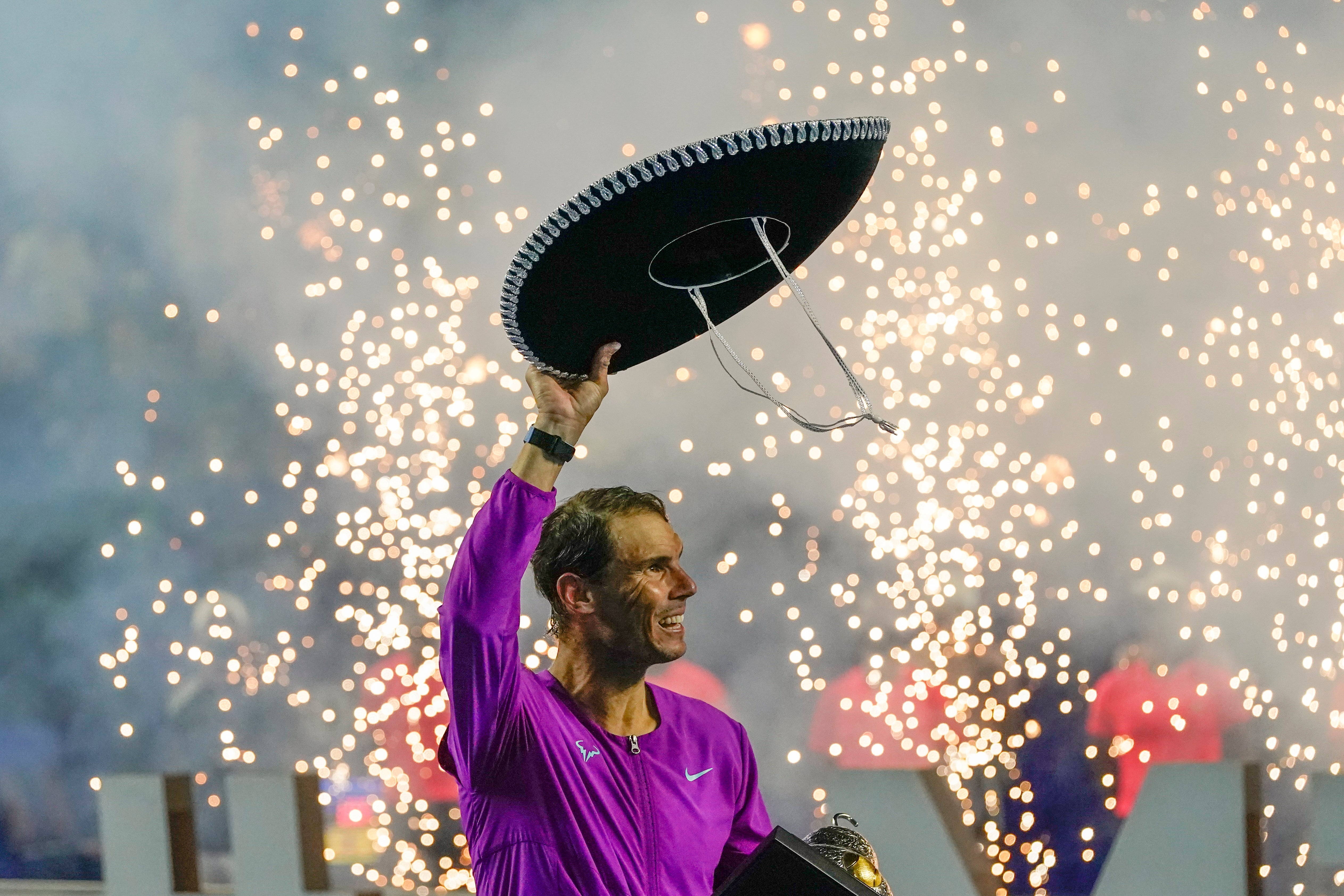 Nadal is now the youngest and oldest winner in Acapulco