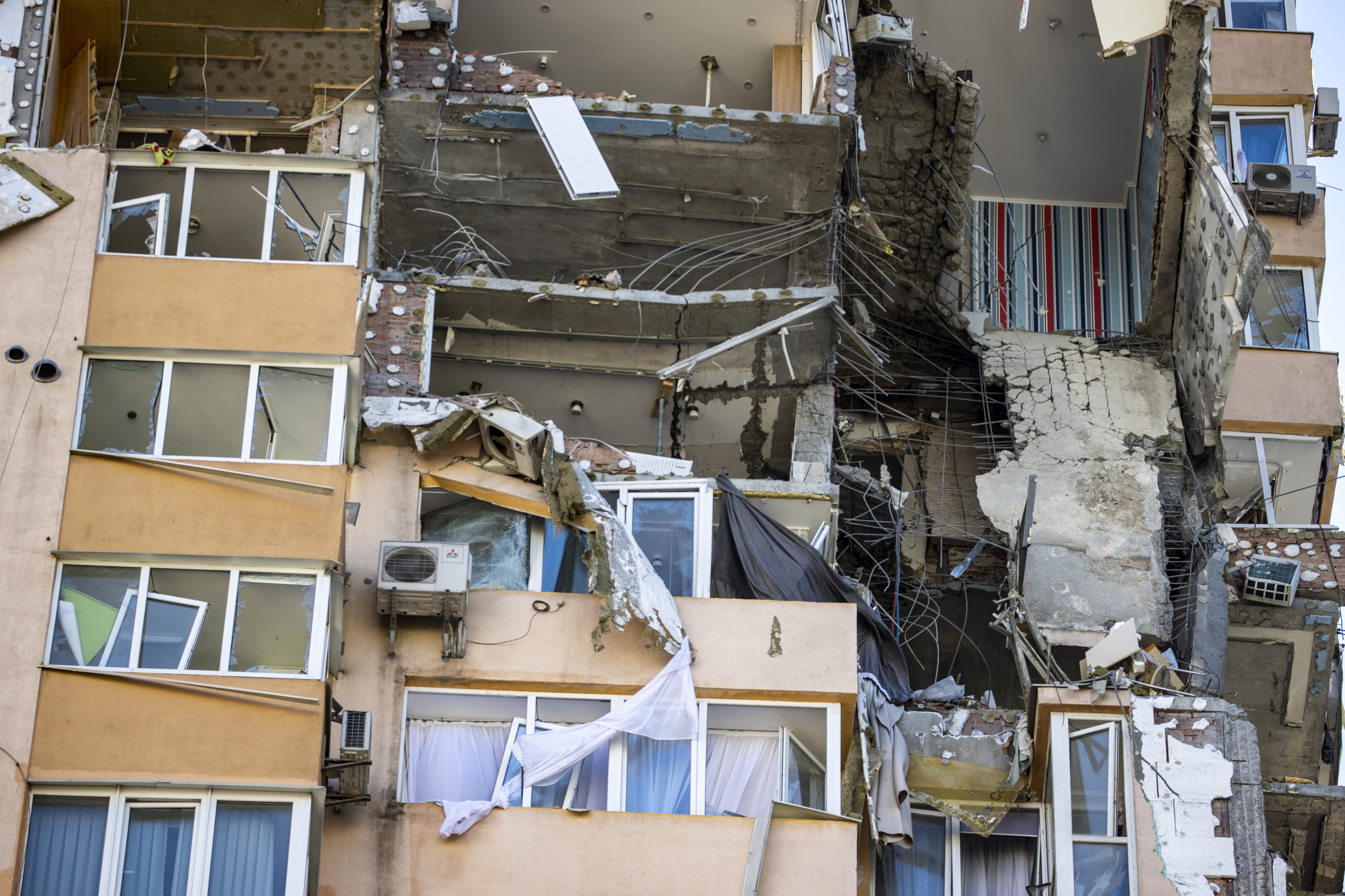 A damaged building is seen after the curfew was temporarily lifted amid Russian attacks in Kyiv