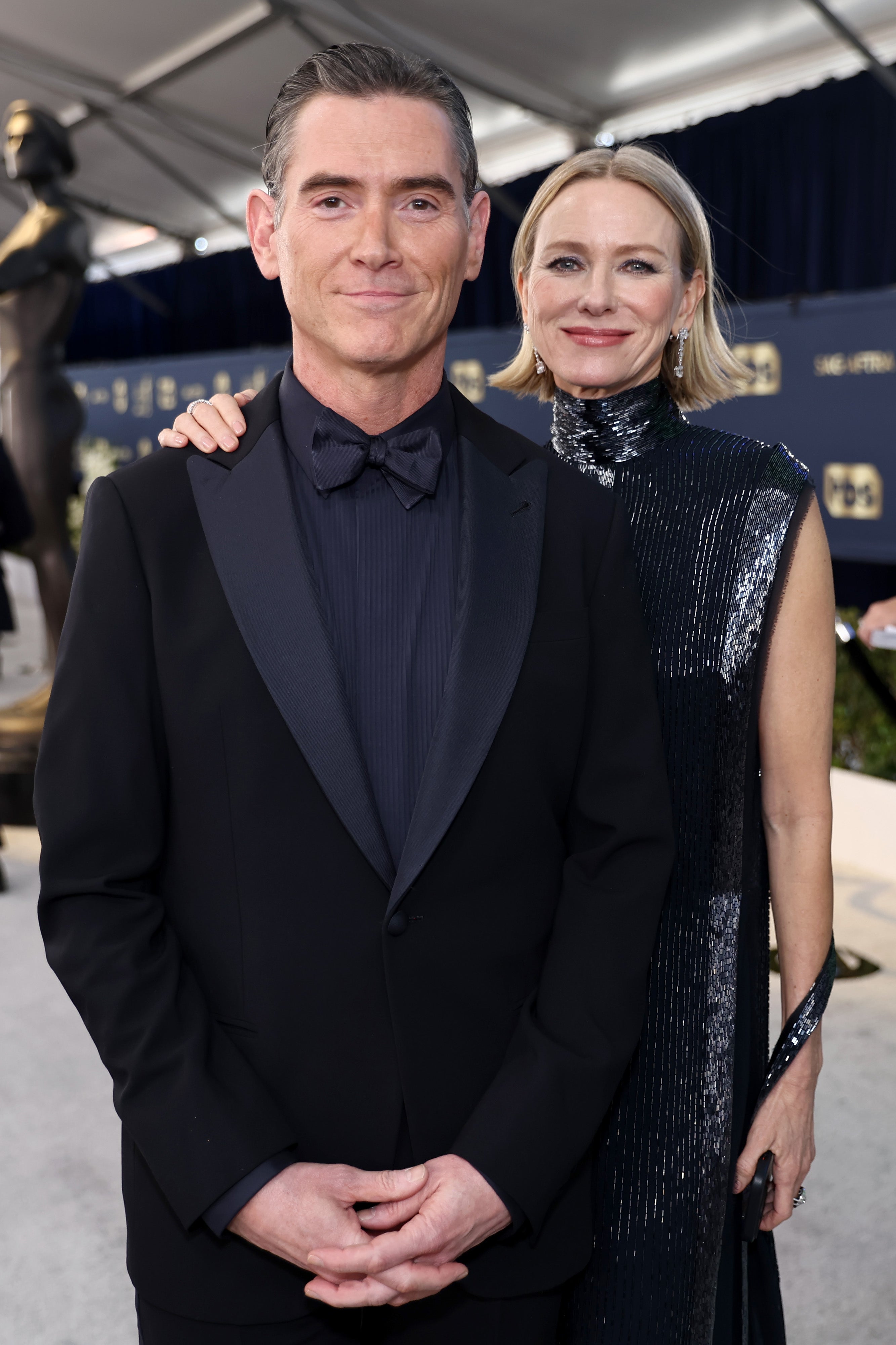 Naomi Watts and Billy Crudup make their red carpet debut at the 28th Annual SAG Awards