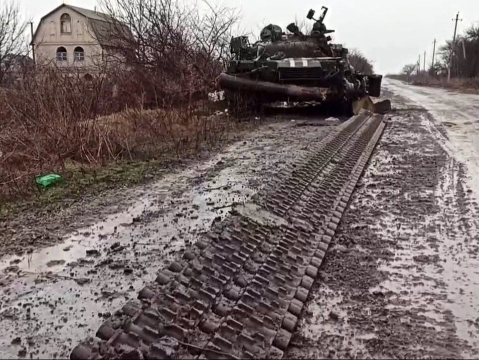 A destroyed Ukrainian tank in Gnutovo near Mariupol