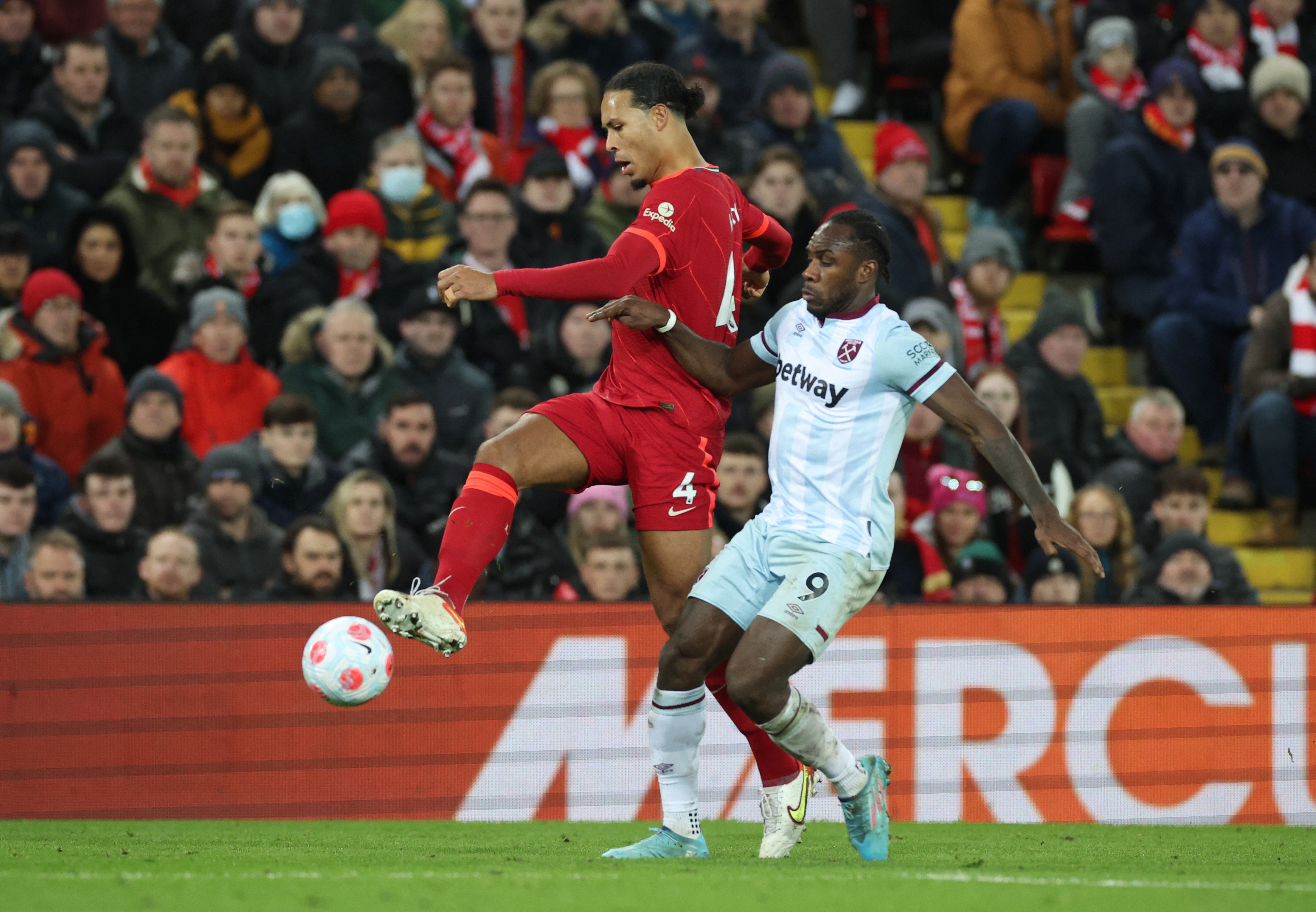 Virgil van Dijk marshalled Liverpool’s defence against West Ham